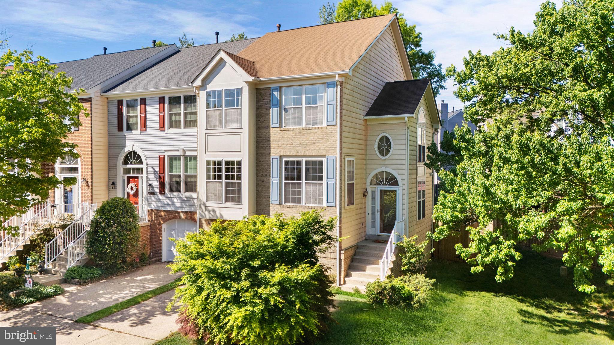 POTOMAC LAKES - Residential