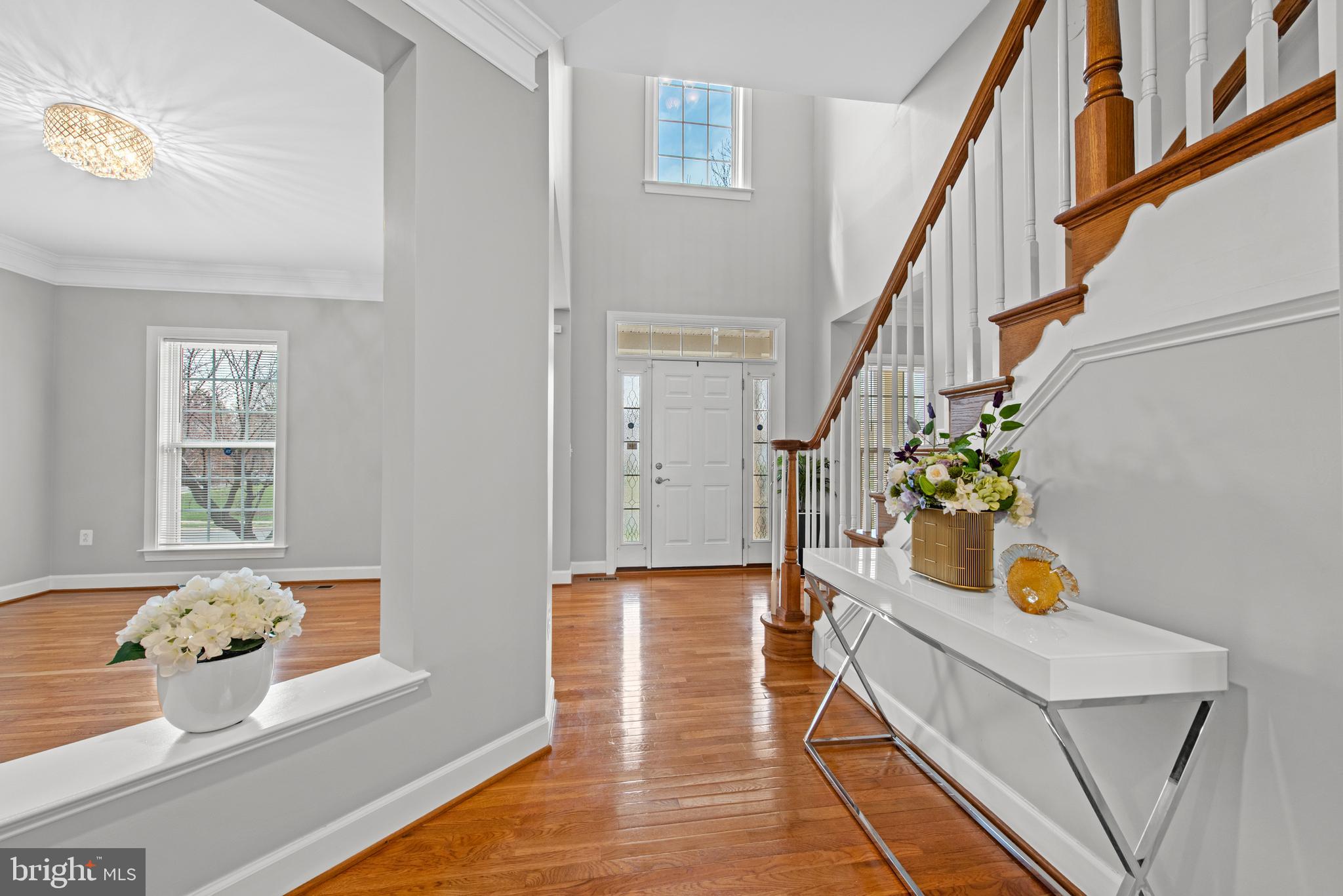 MADISON MANOR - Residential