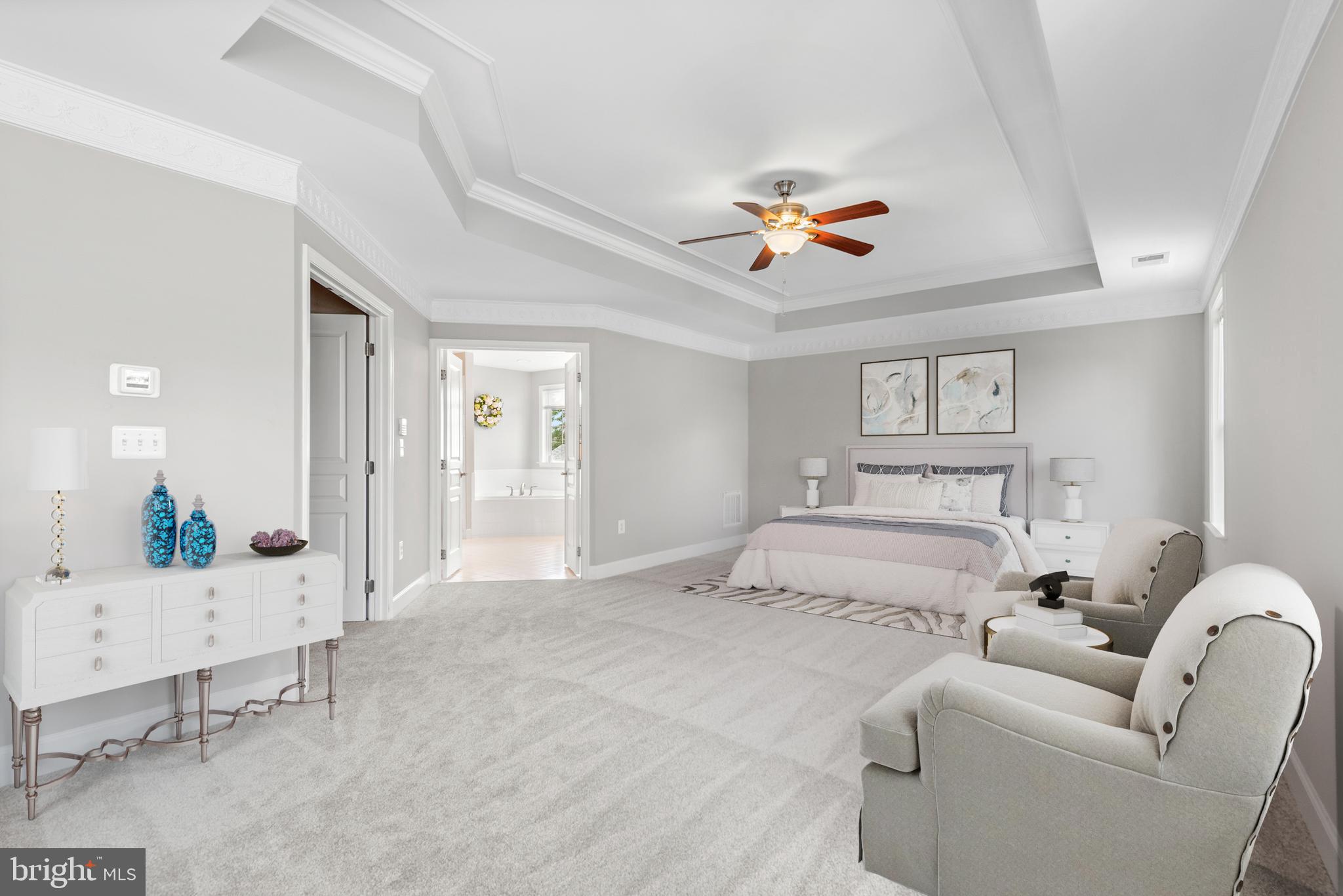 MADISON MANOR - Residential