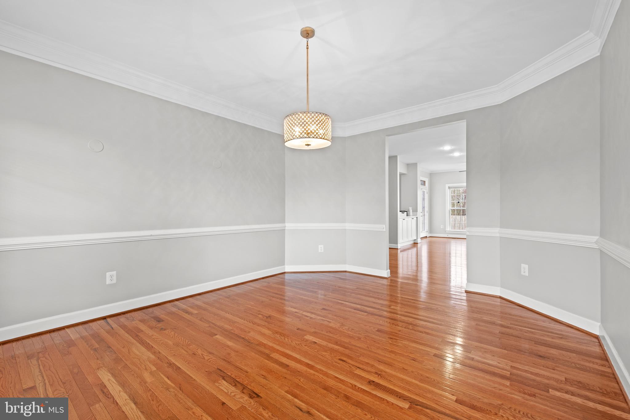 MADISON MANOR - Residential