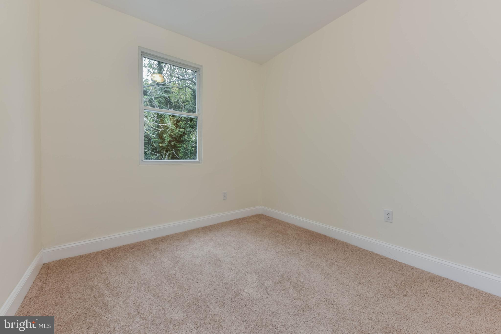ROSEMONT - Residential Lease