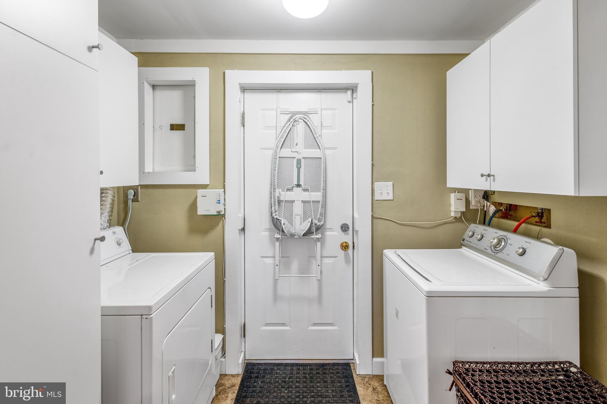 KNOLLS OF DUMFRIES - Residential