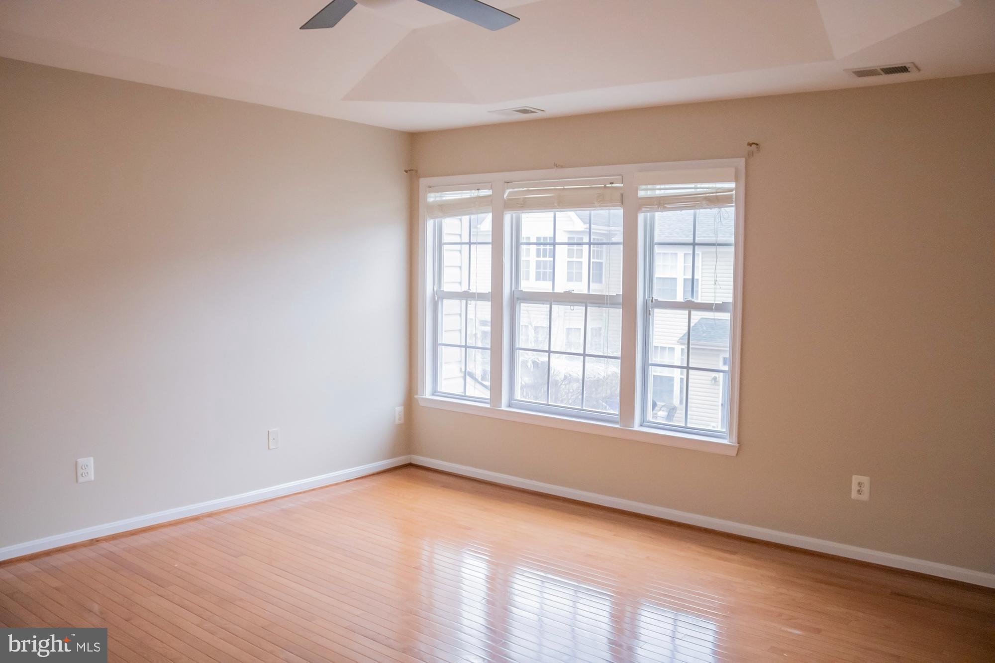 MCNAIR FARMS - Residential Lease