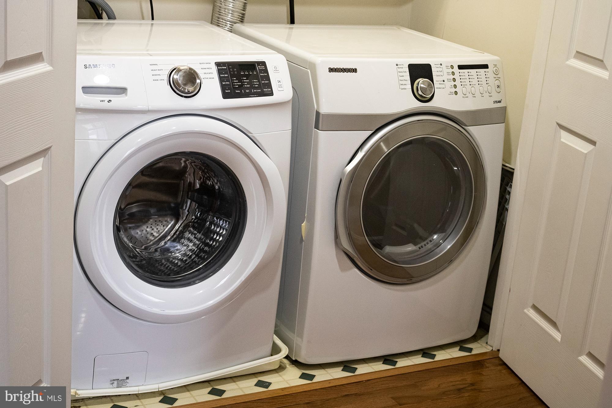 MCNAIR FARMS - Residential Lease