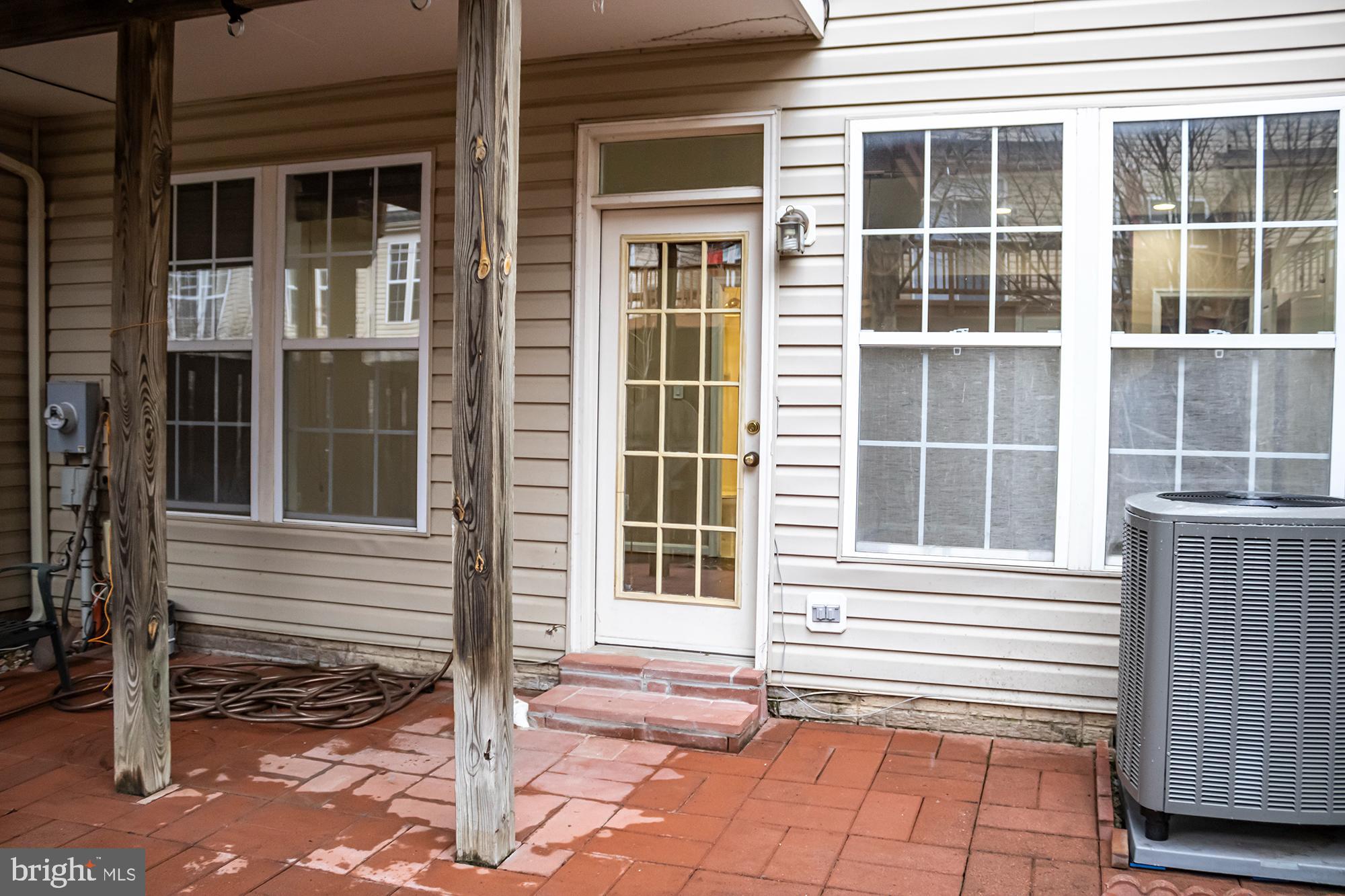 MCNAIR FARMS - Residential Lease