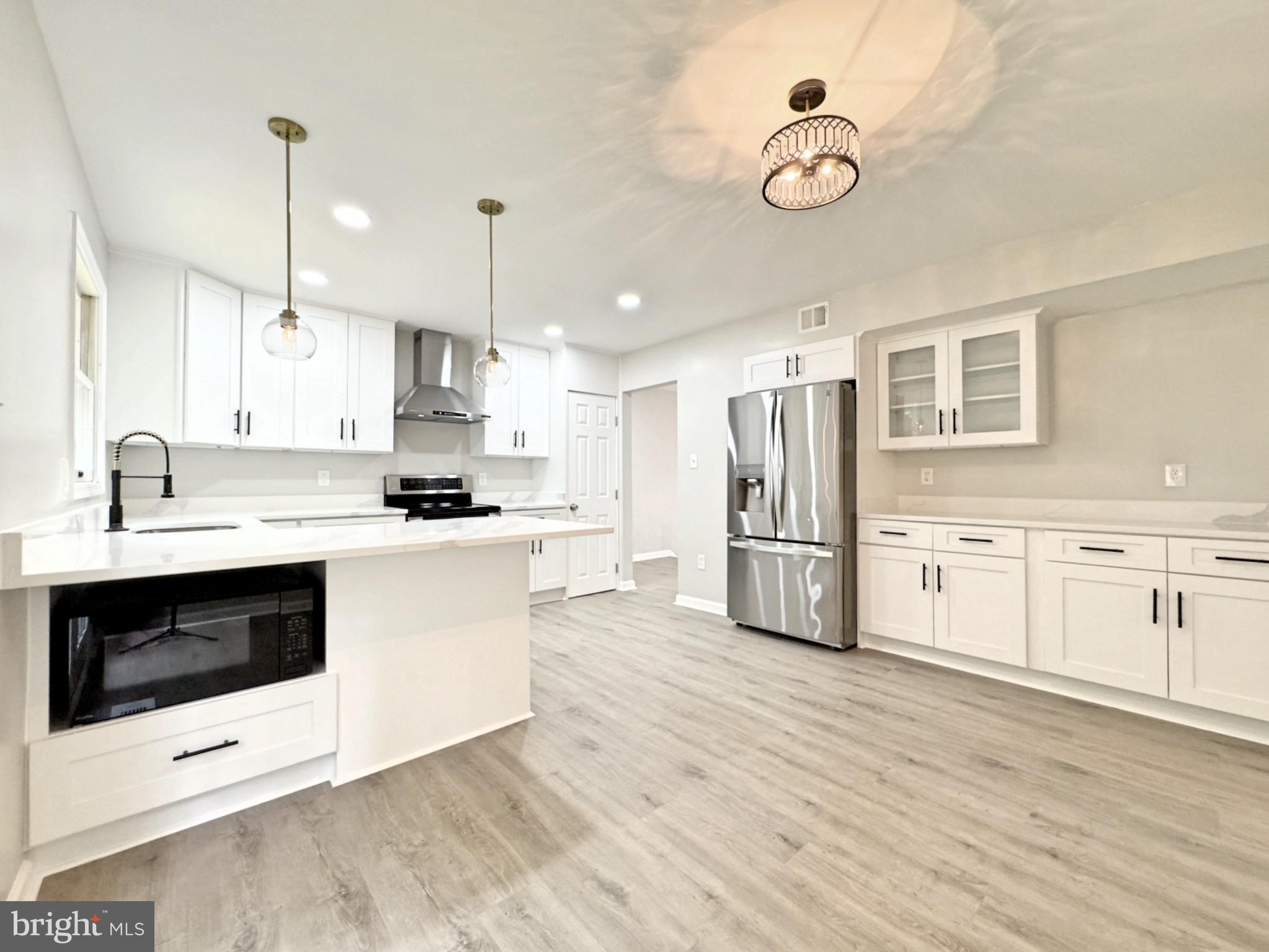 DUMFRIES OLDE PORT - Residential Lease