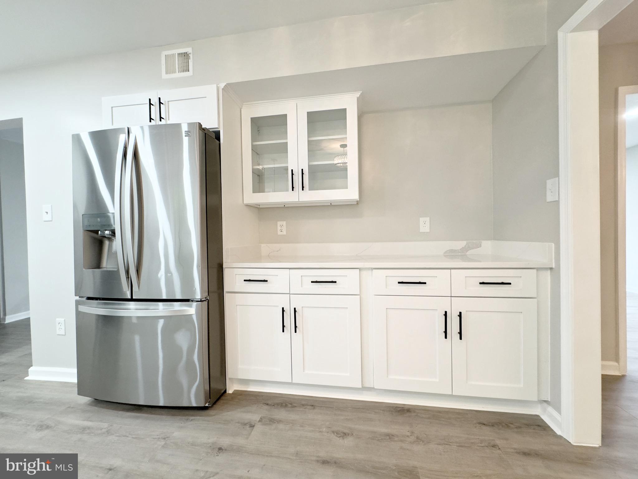 DUMFRIES OLDE PORT - Residential Lease