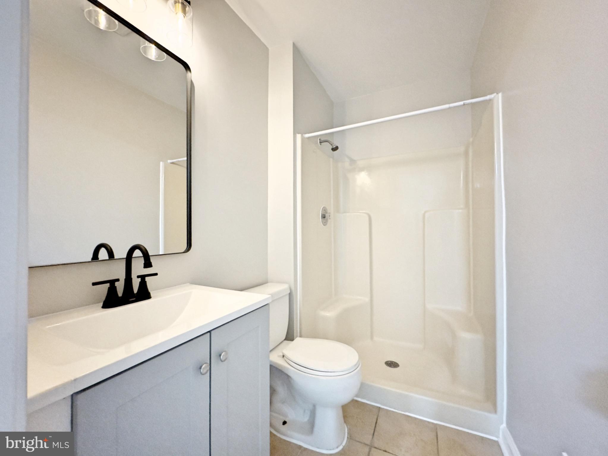 DUMFRIES OLDE PORT - Residential Lease