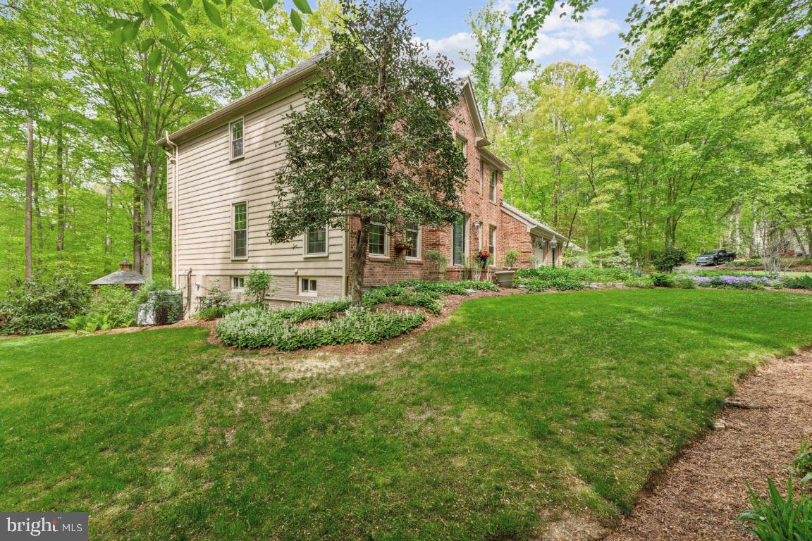 ARDMORE WOODS - Residential