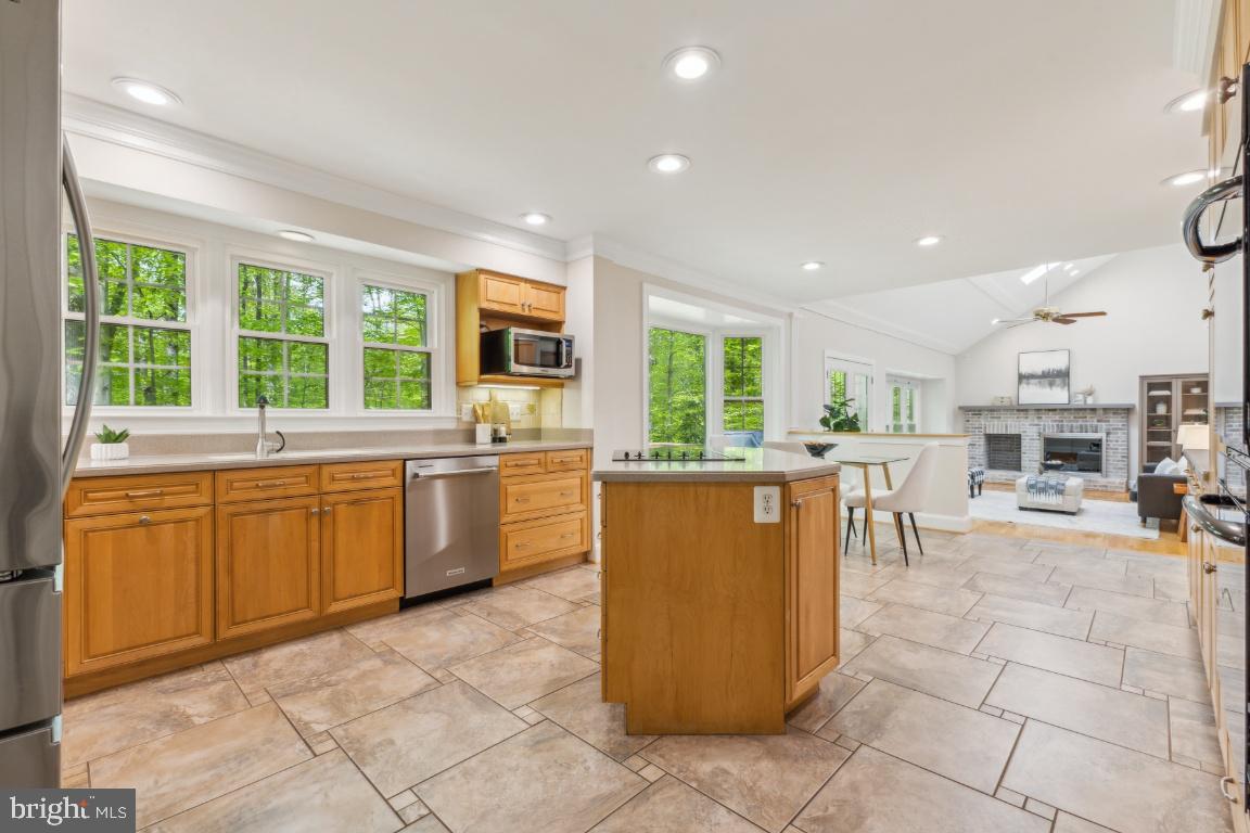 ARDMORE WOODS - Residential