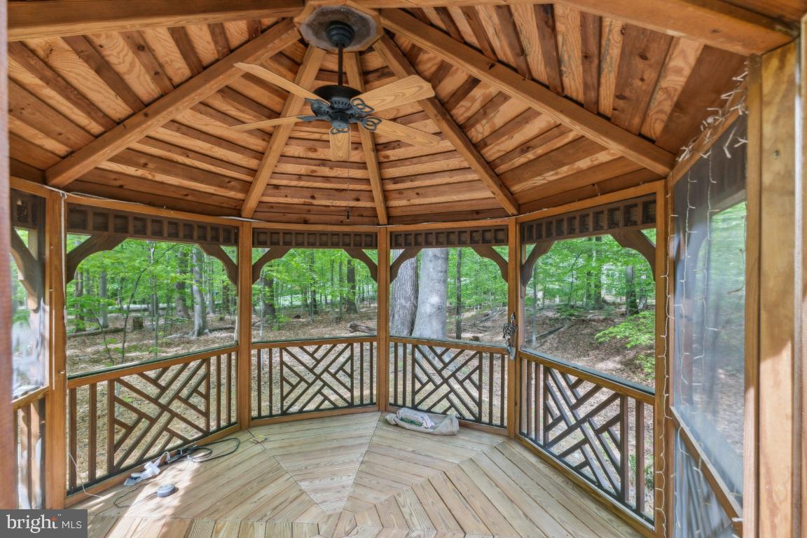 ARDMORE WOODS - Residential