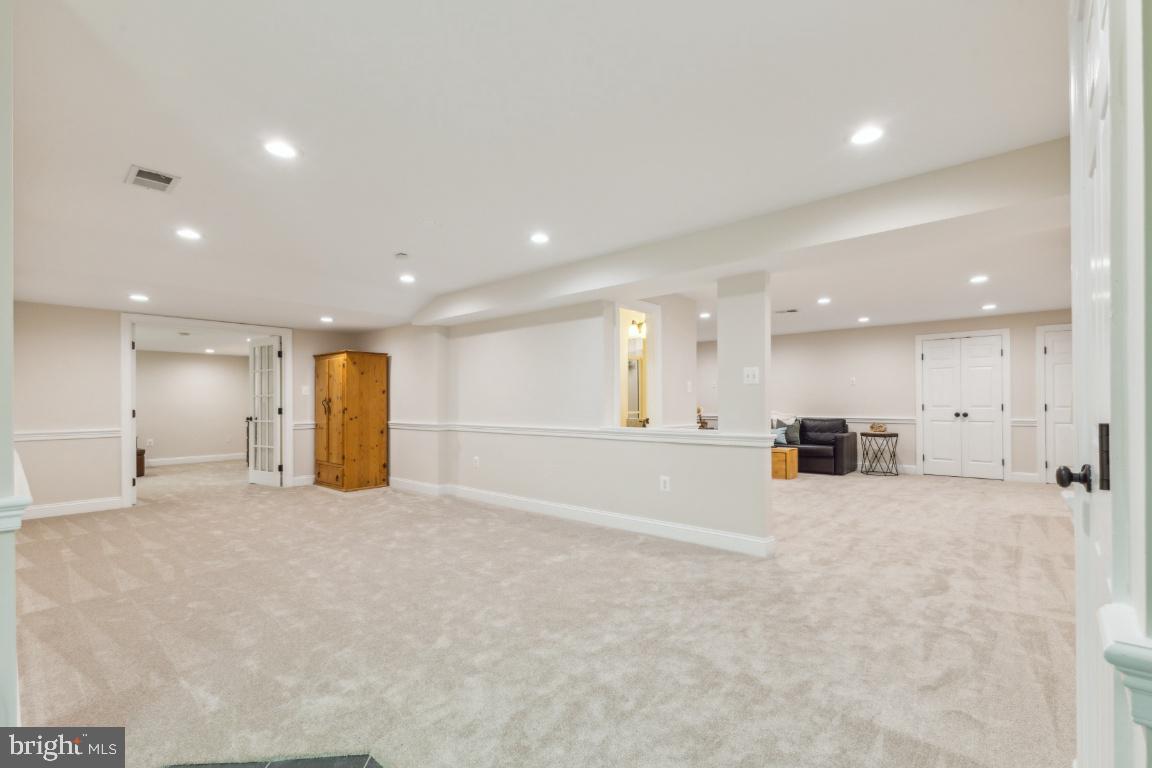 ARDMORE WOODS - Residential