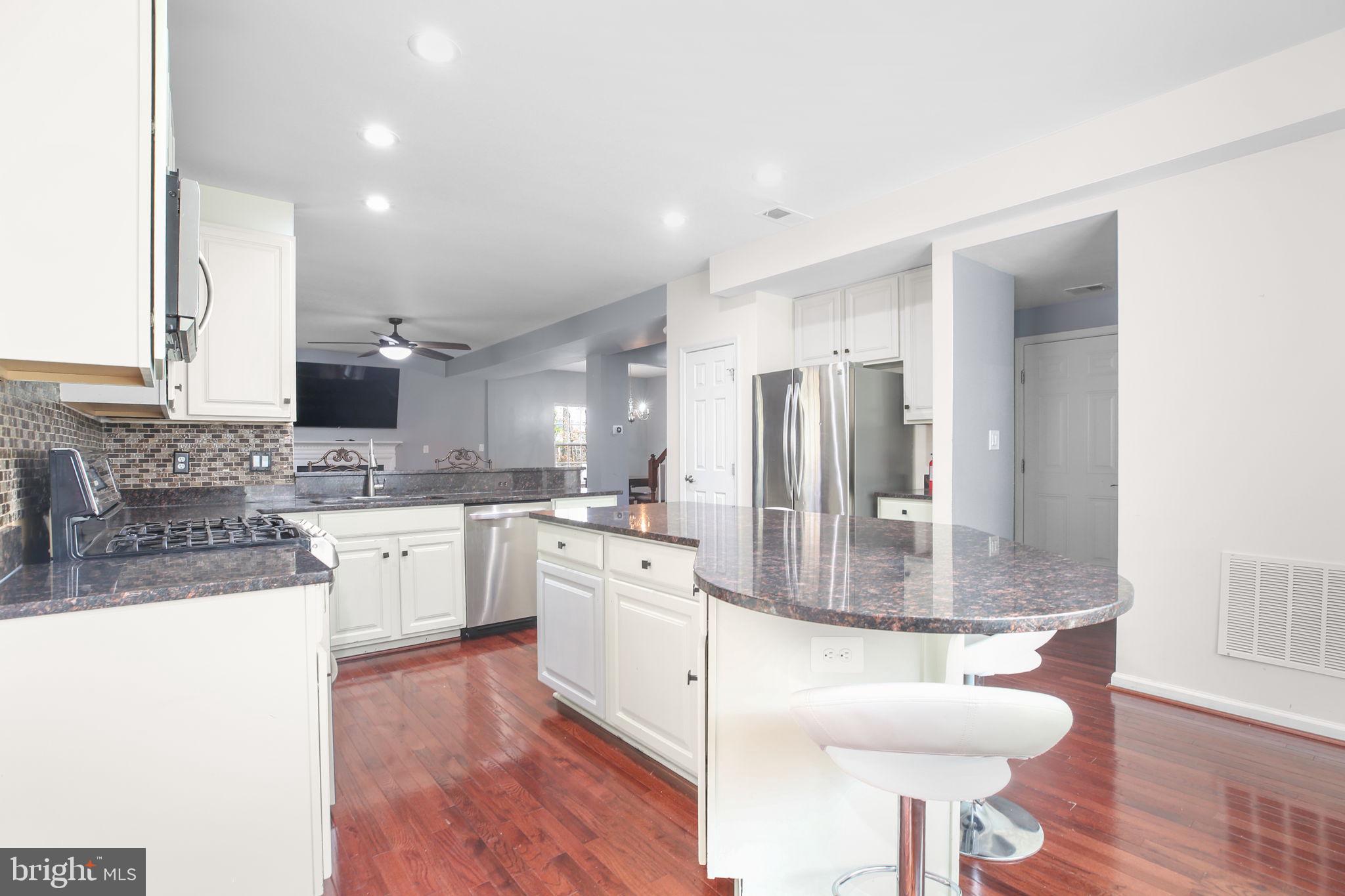 BRENTSMILL - Residential Lease