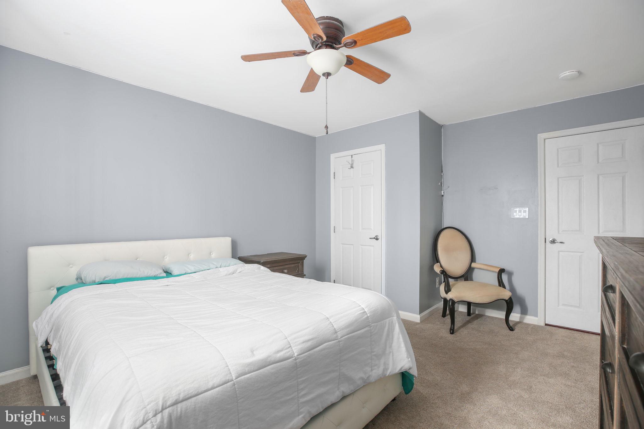 BRENTSMILL - Residential Lease