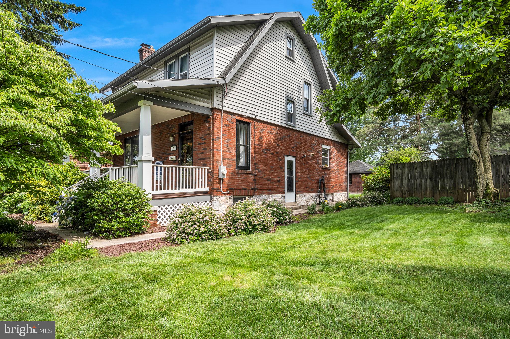 302 BAILEY STREET