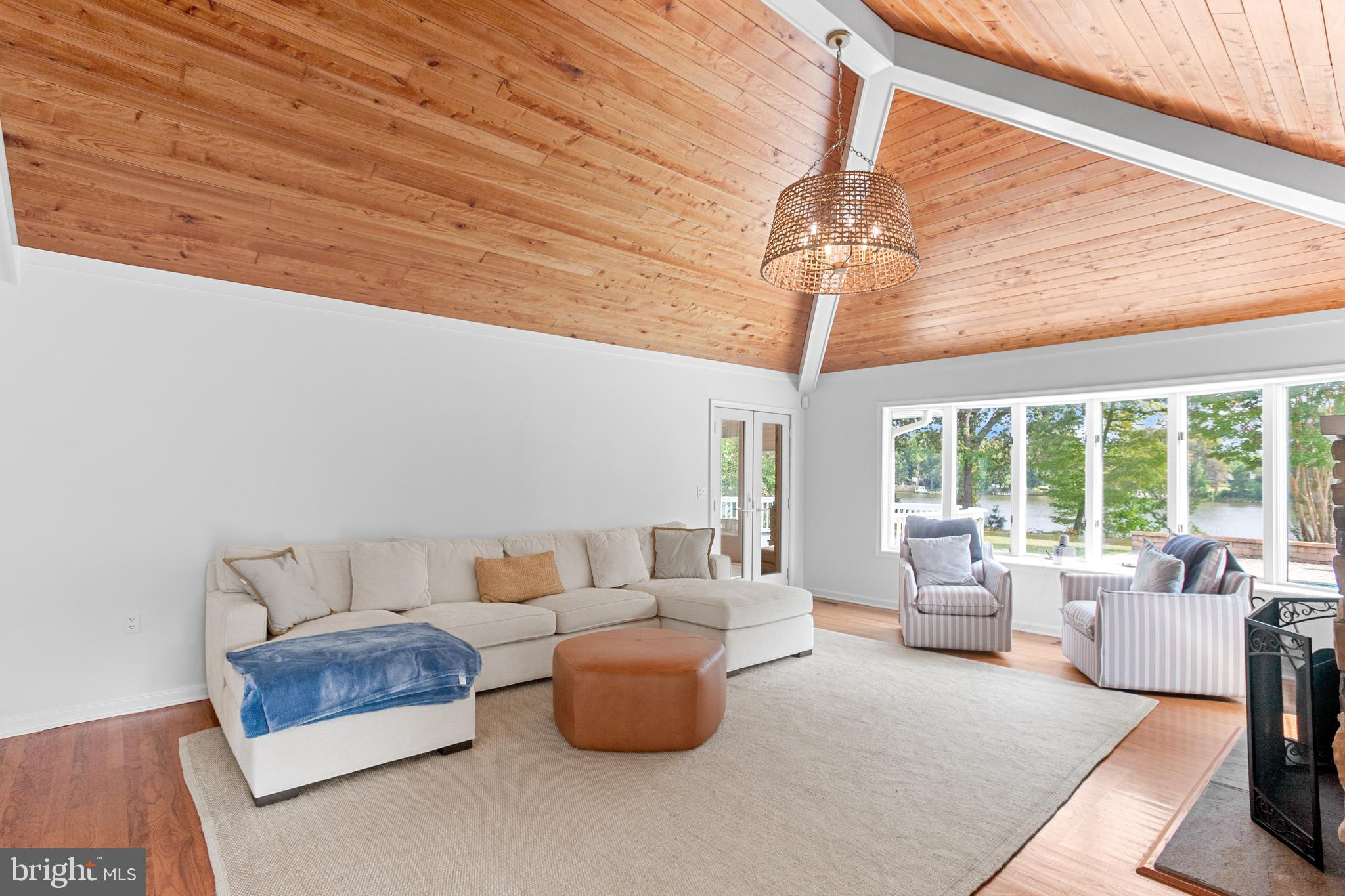 WYE HARBOR - Residential