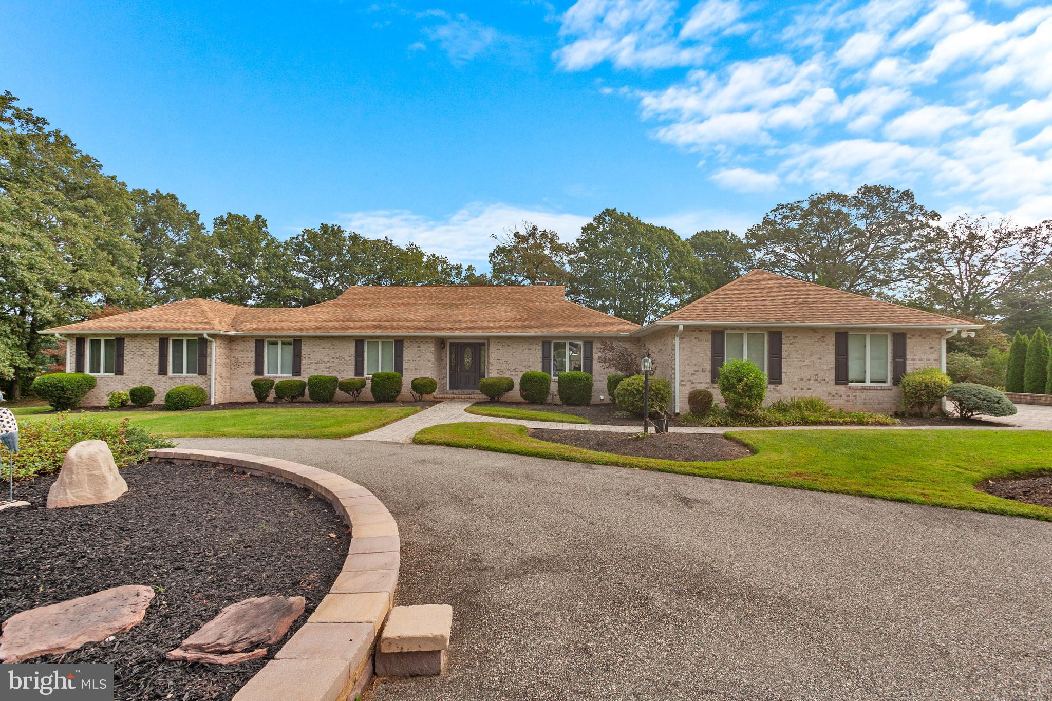 WYE HARBOR - Residential