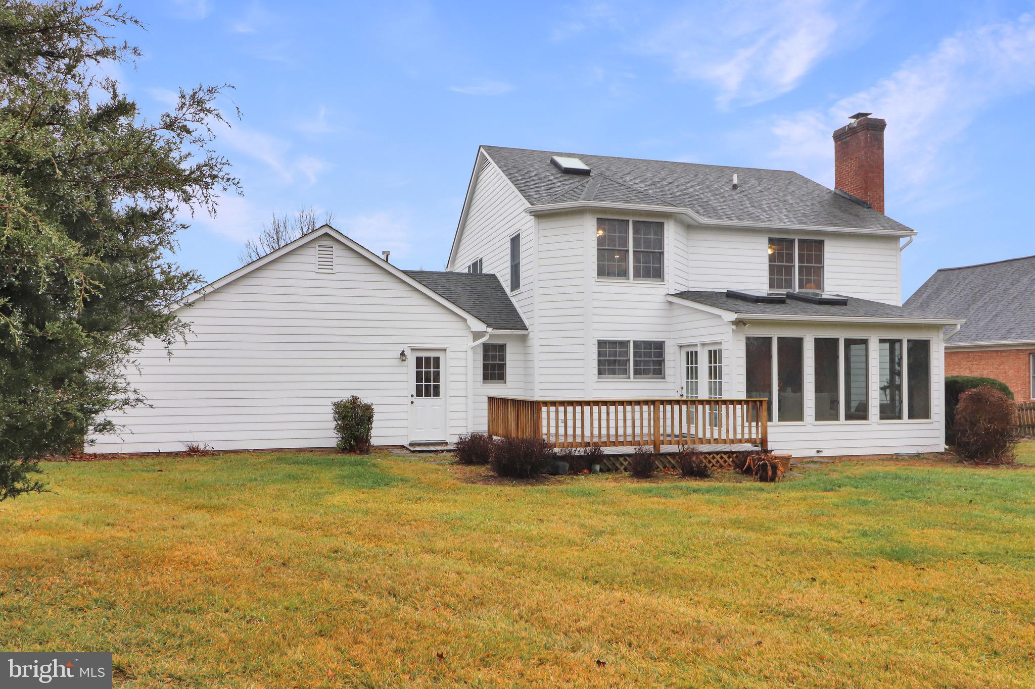 OAKDALE CROSSING - Residential