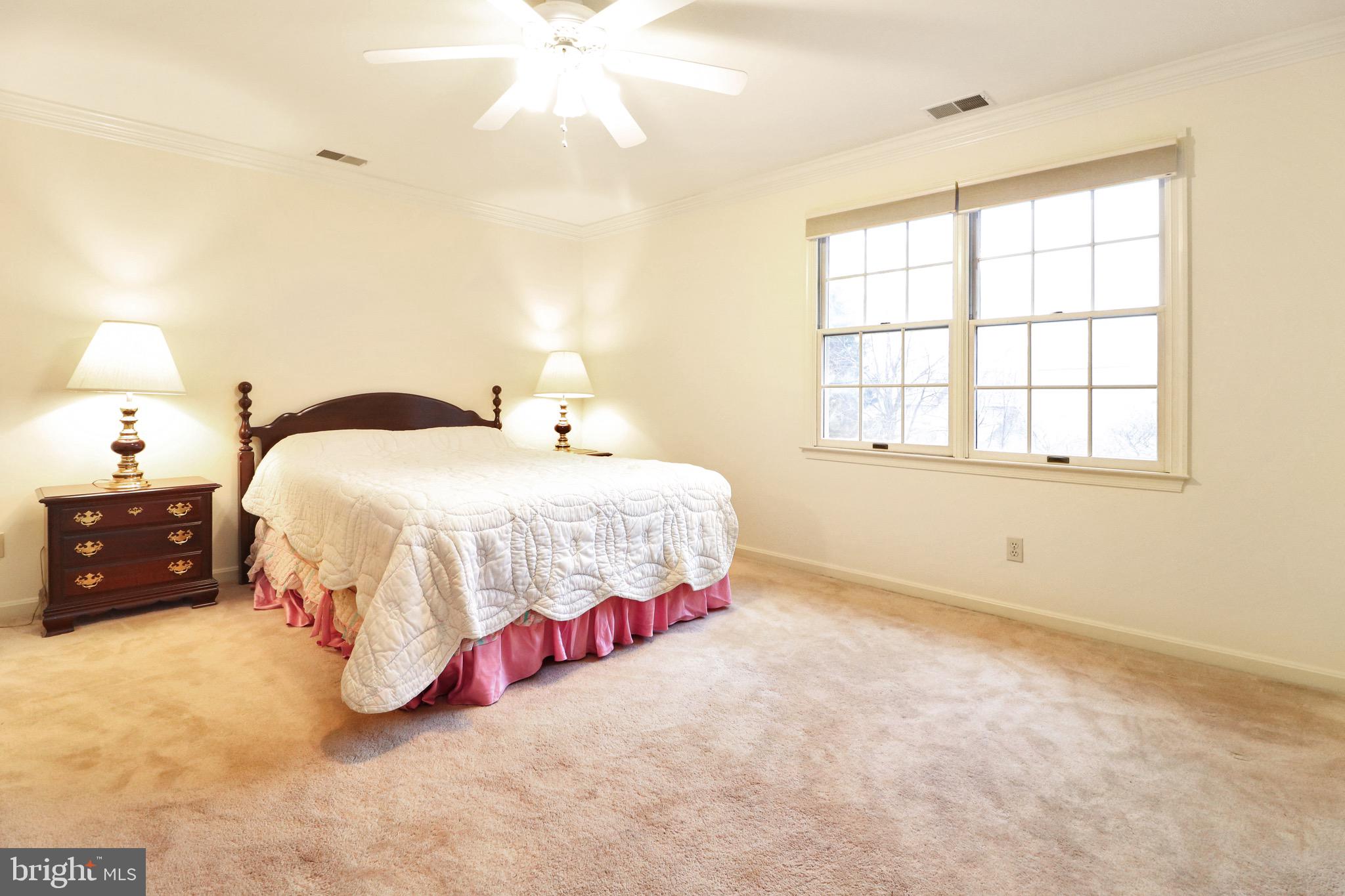 OAKDALE CROSSING - Residential