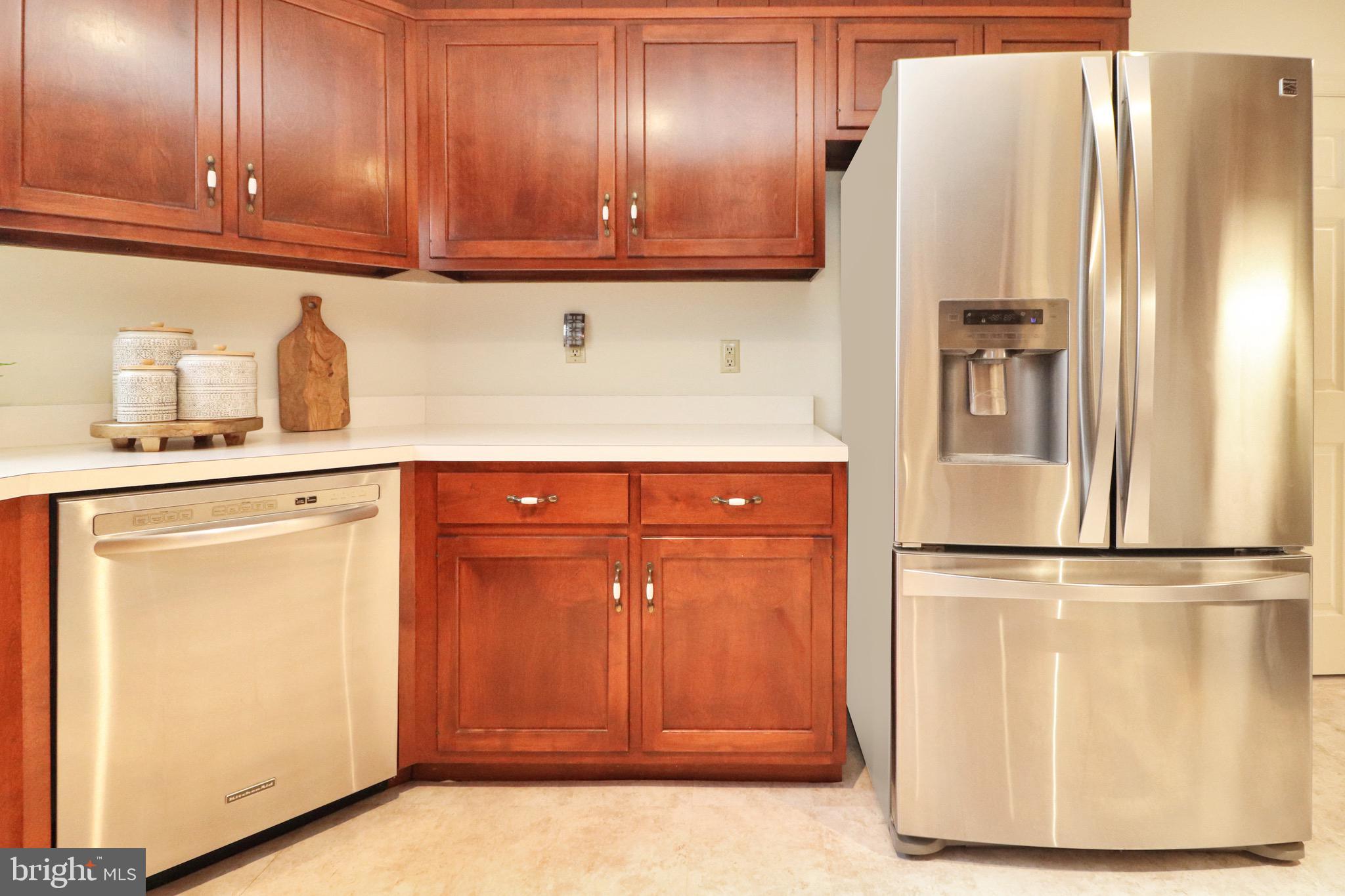 OAKDALE CROSSING - Residential