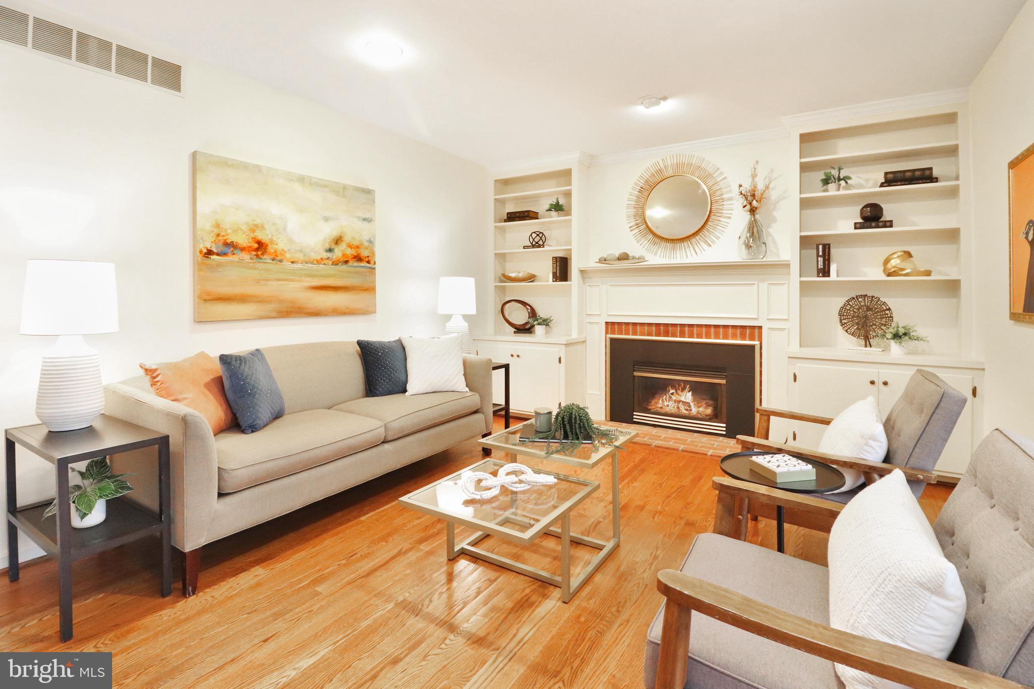 OAKDALE CROSSING - Residential