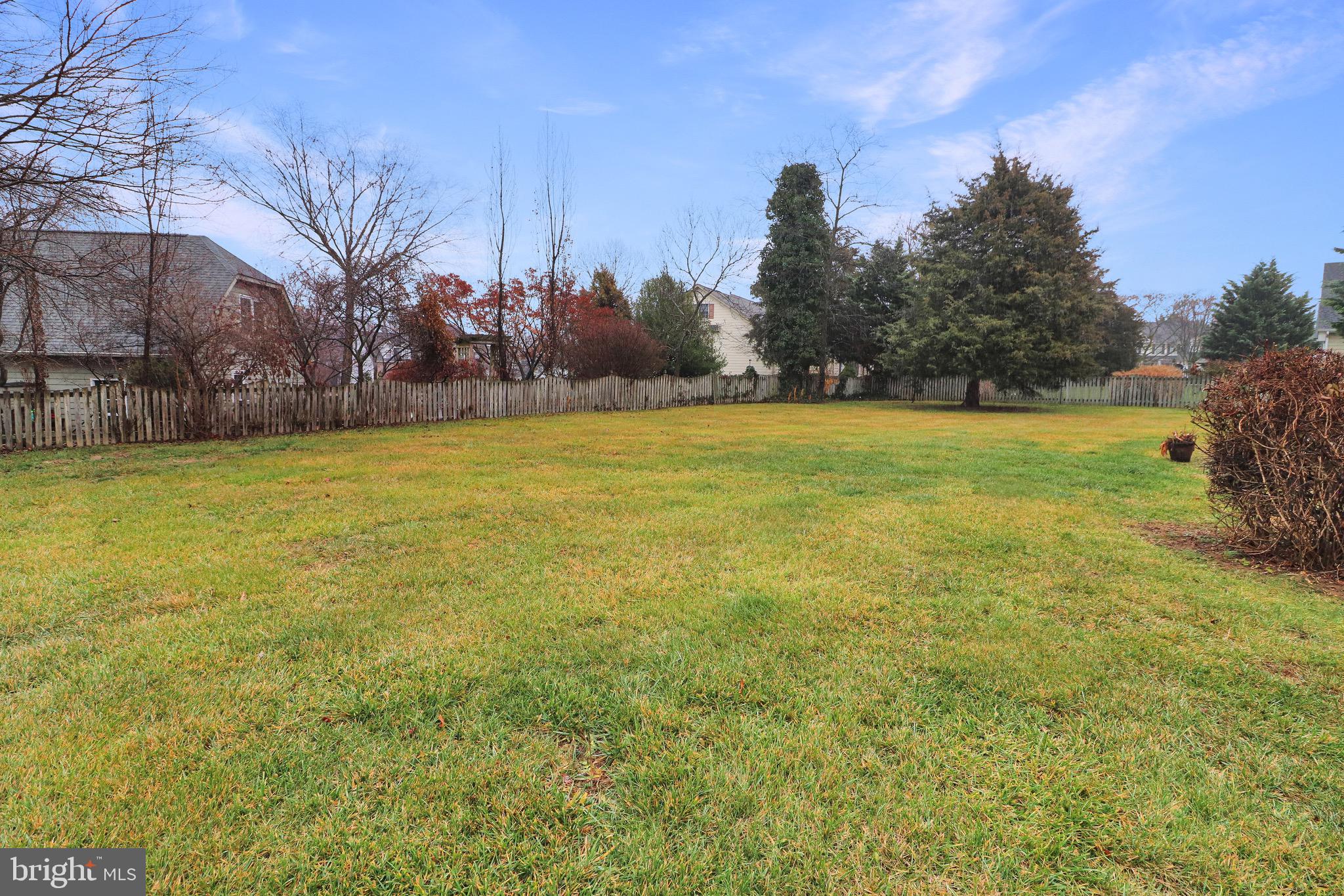 OAKDALE CROSSING - Residential