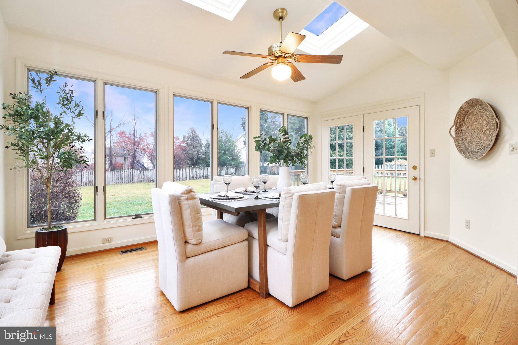 OAKDALE CROSSING - Residential