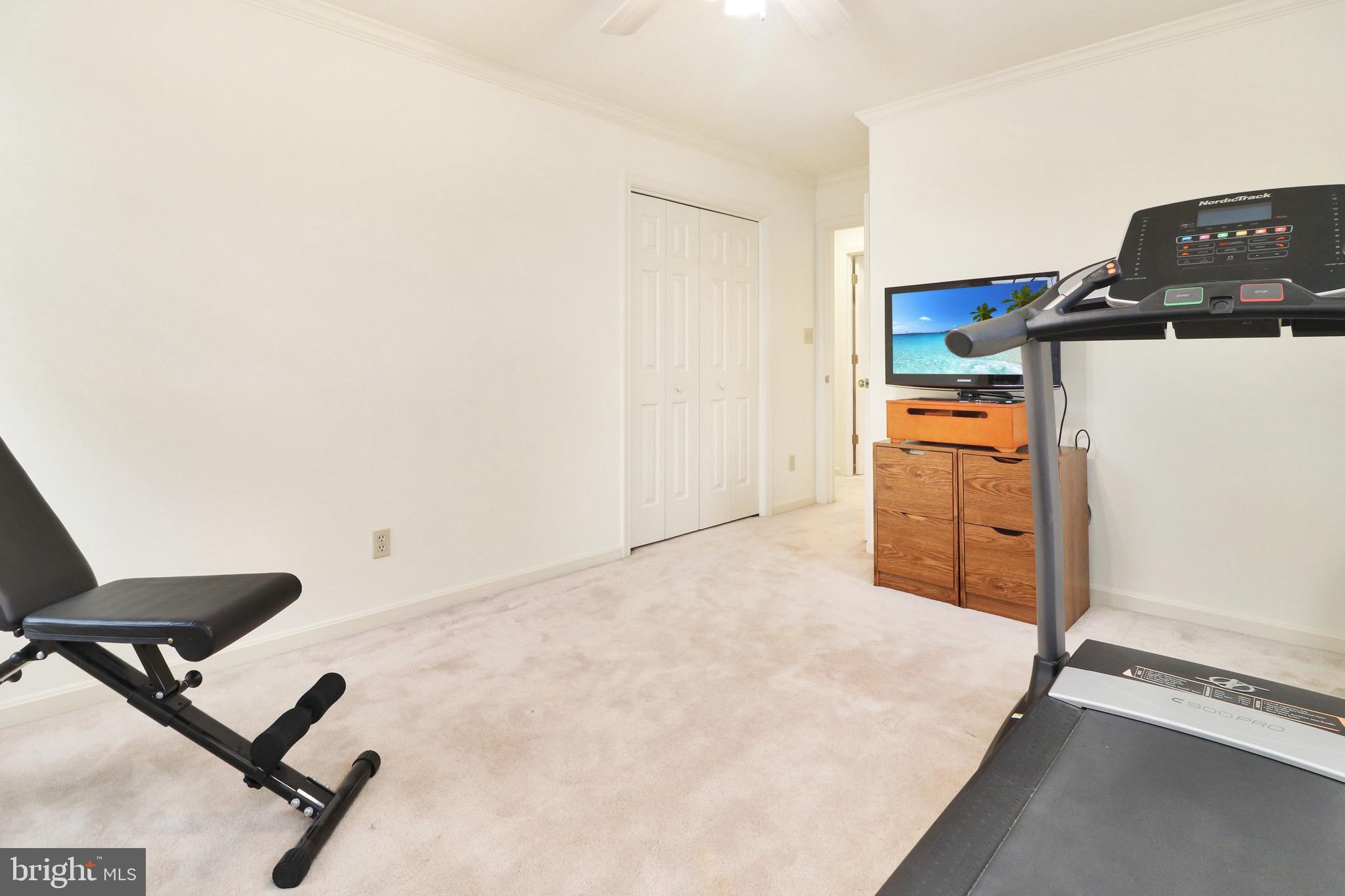 OAKDALE CROSSING - Residential