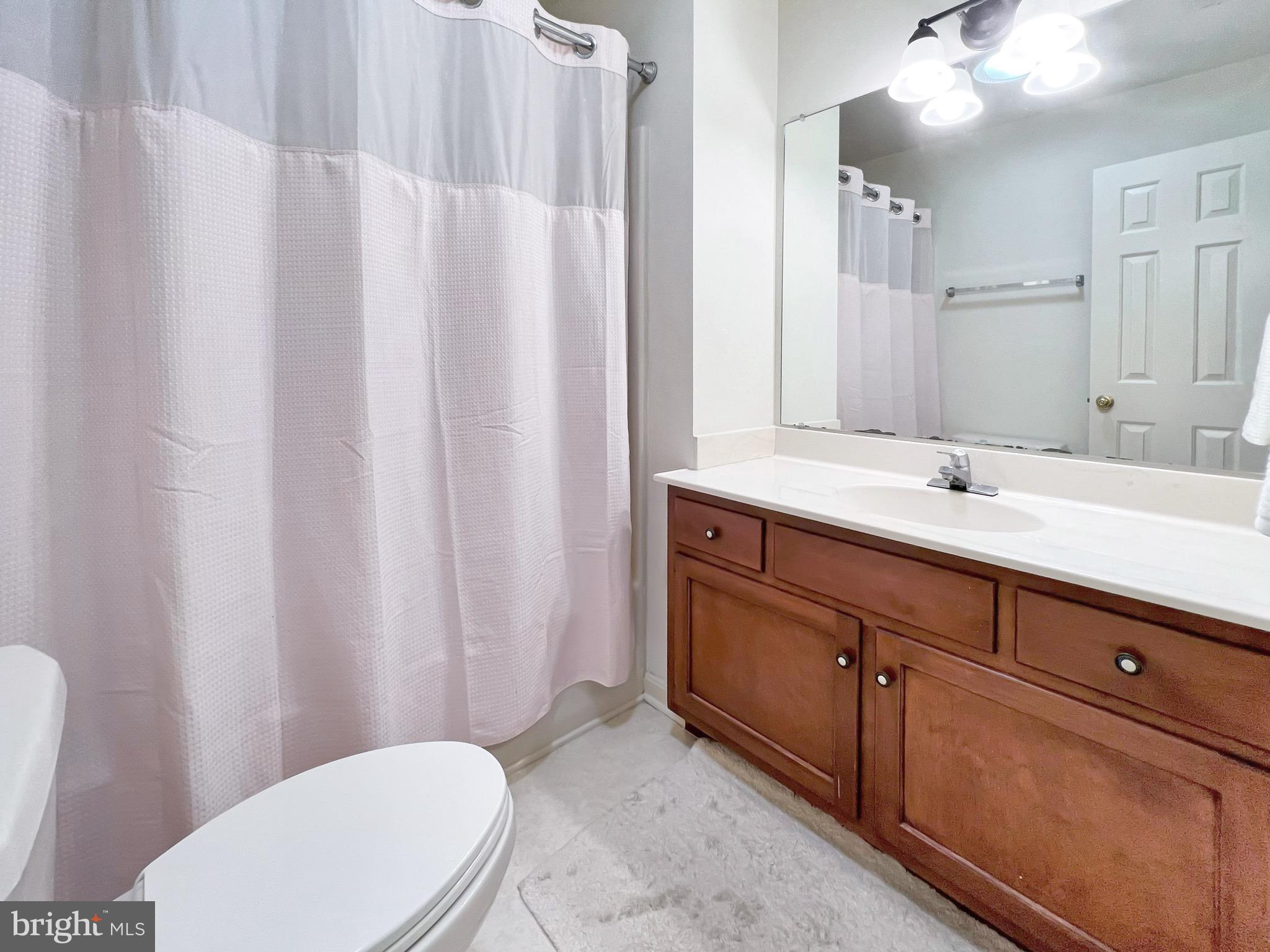 OAKDALE CROSSING - Residential