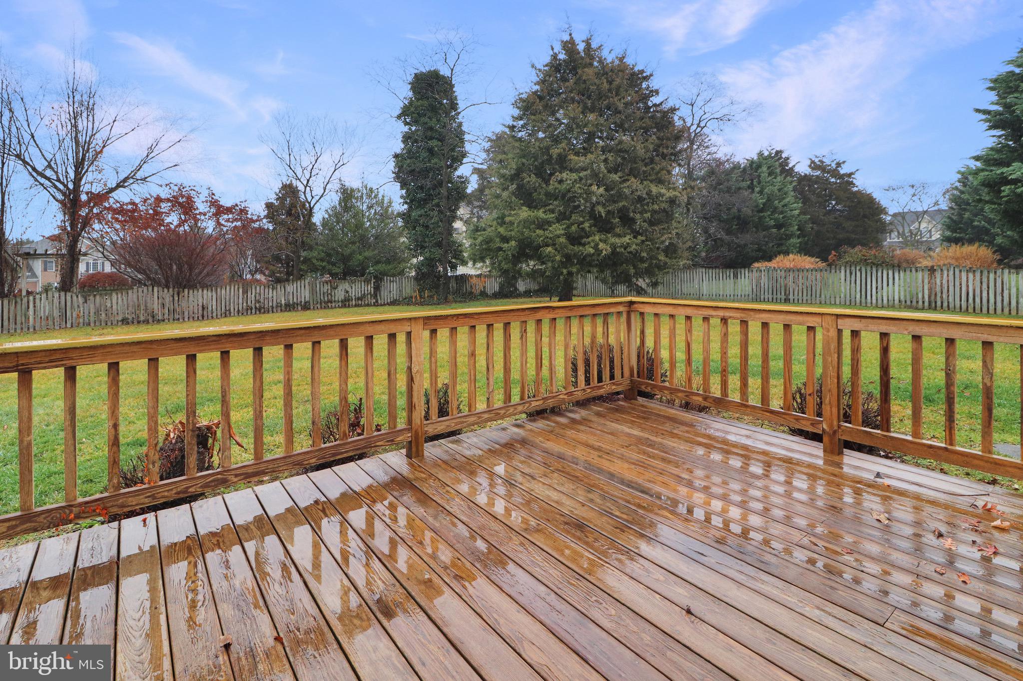OAKDALE CROSSING - Residential