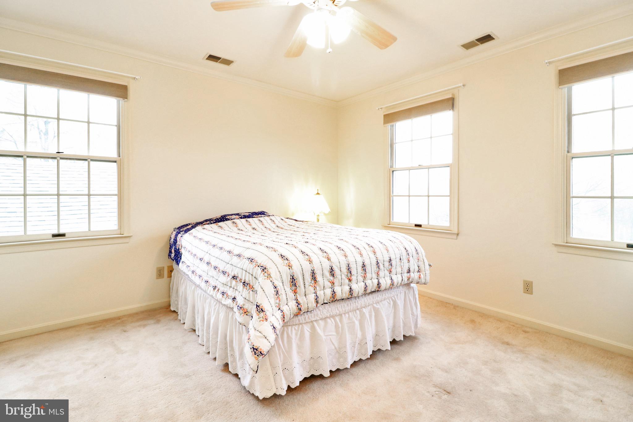 OAKDALE CROSSING - Residential