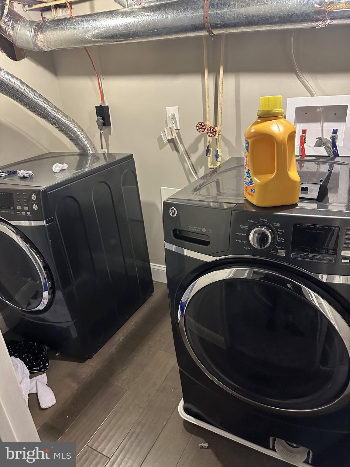 GREENSPRING - Residential