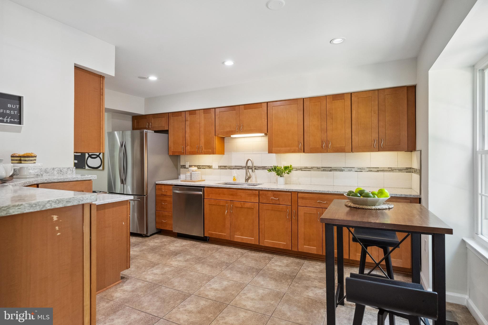 5836 WOOD POPPY COURT