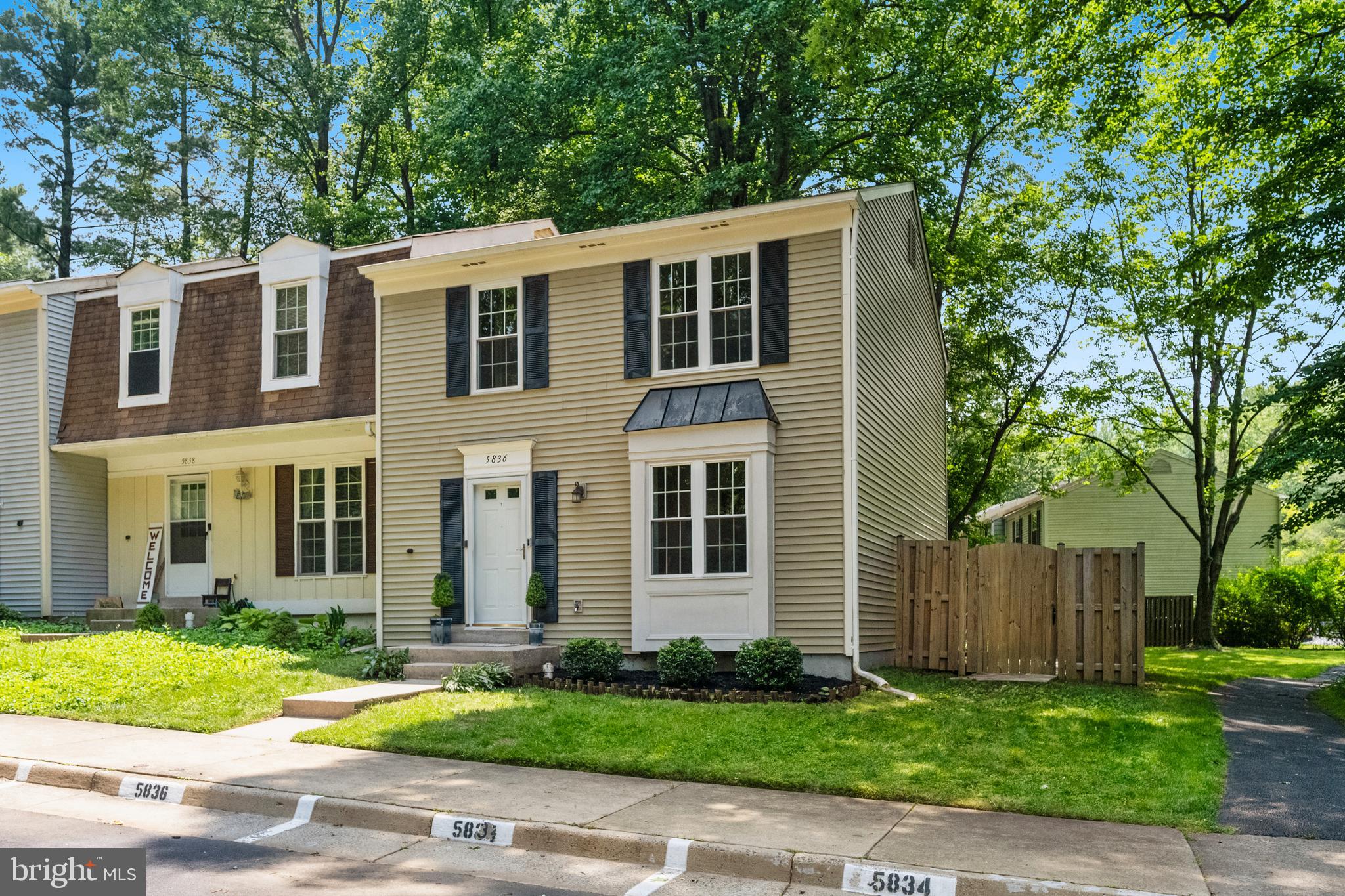 5836 WOOD POPPY COURT