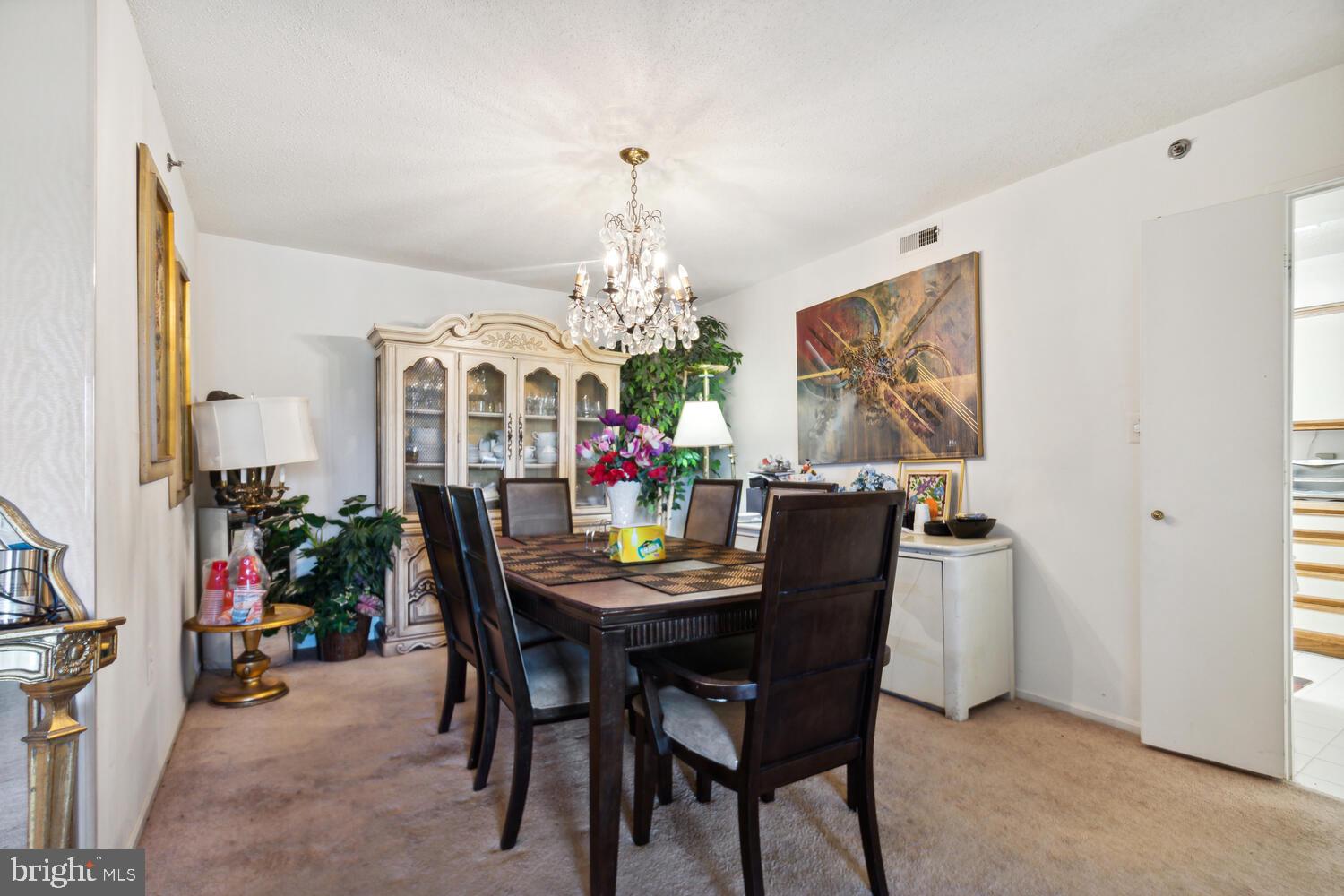 FAIRWAYS SOUTH - Residential