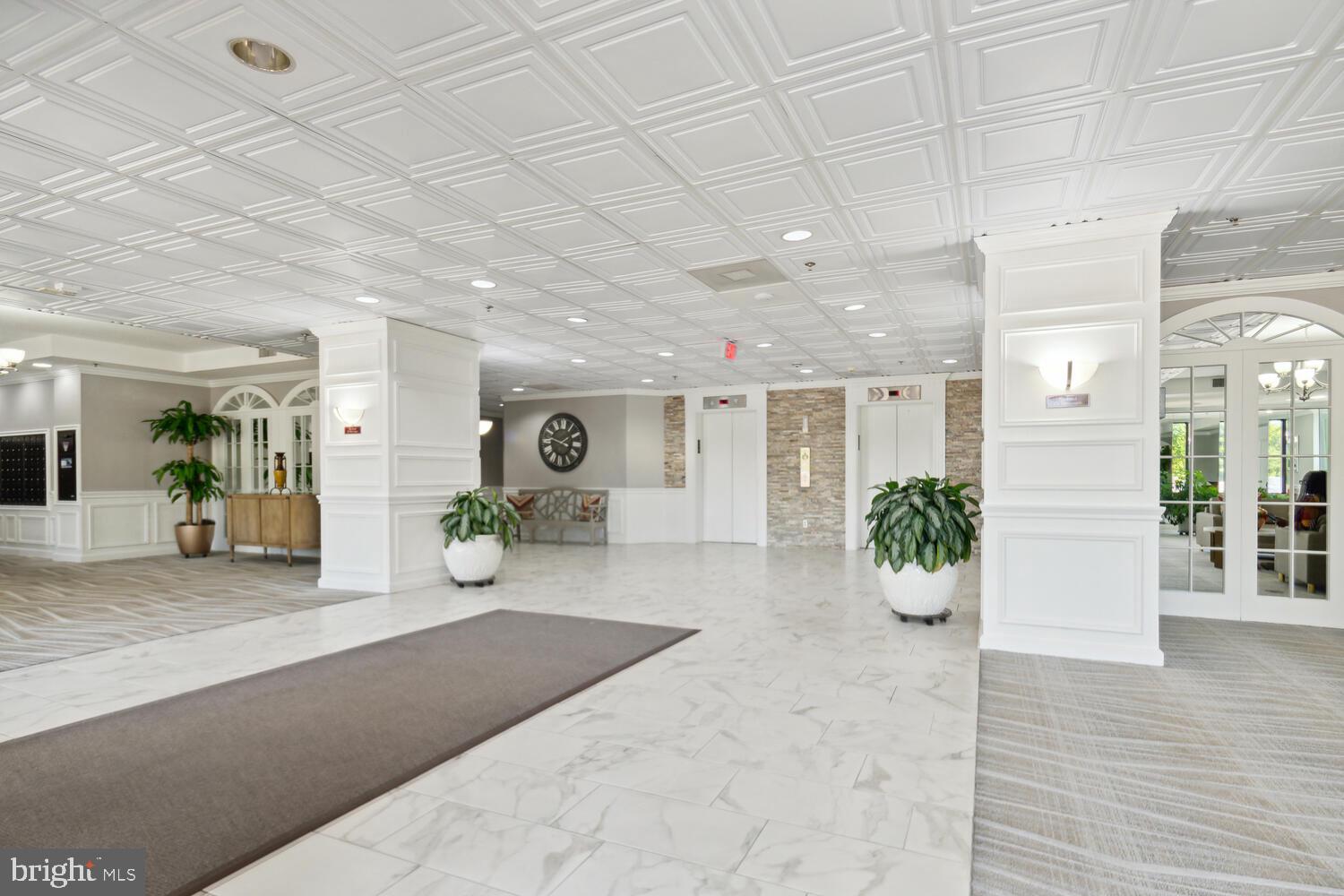 FAIRWAYS SOUTH - Residential