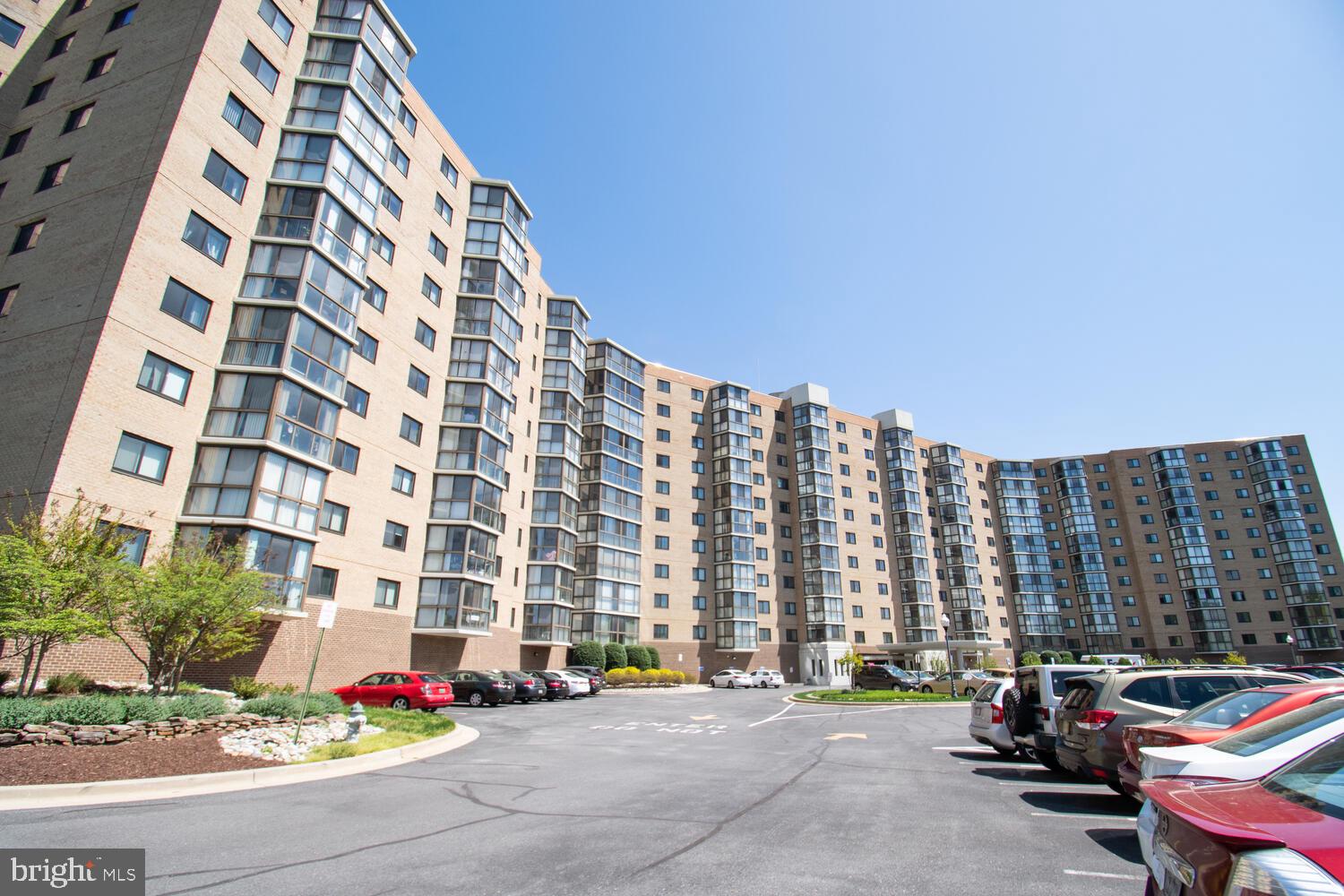 FAIRWAYS SOUTH - Residential