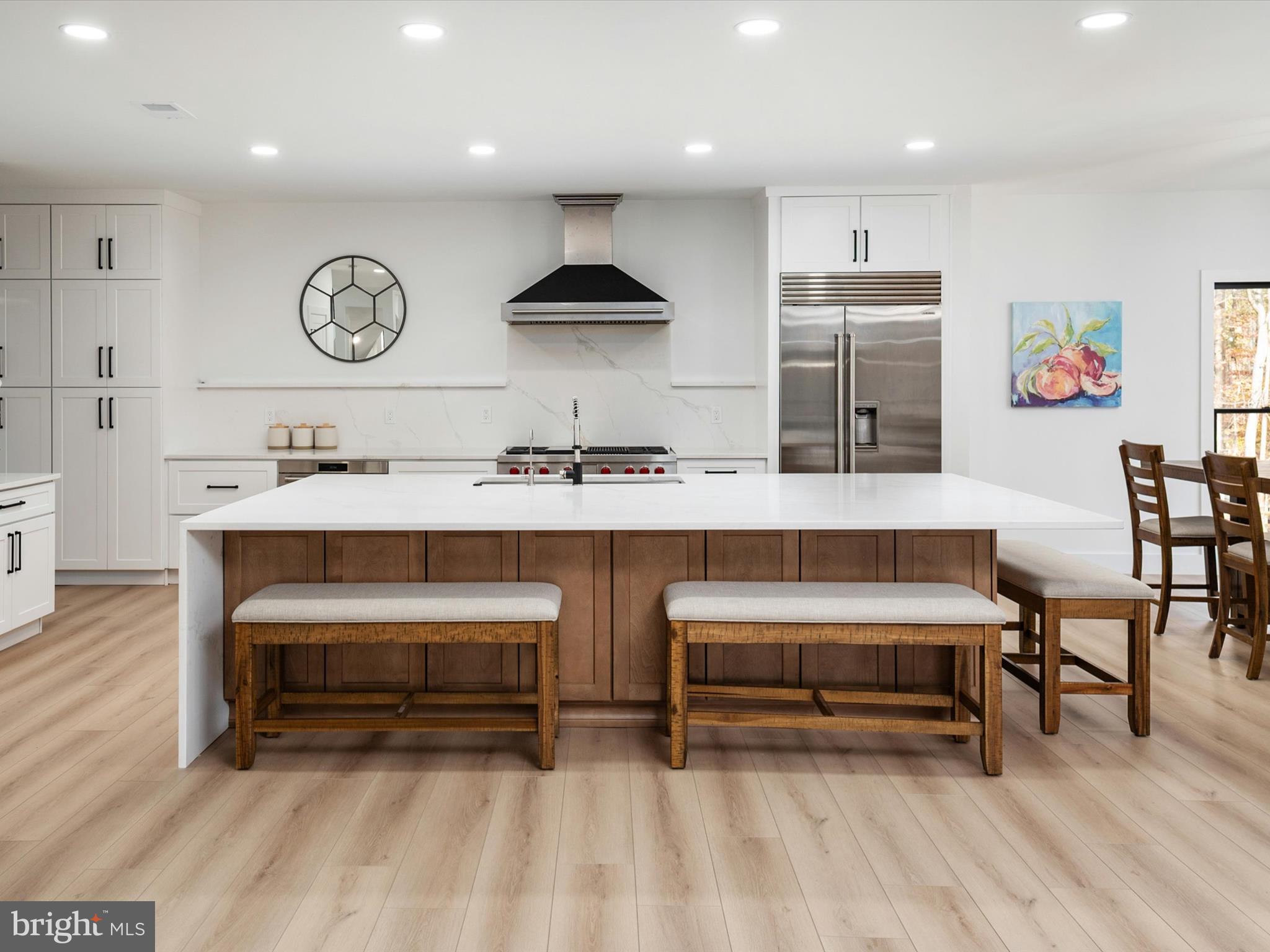 SOUTH RIVER COLONY - Residential