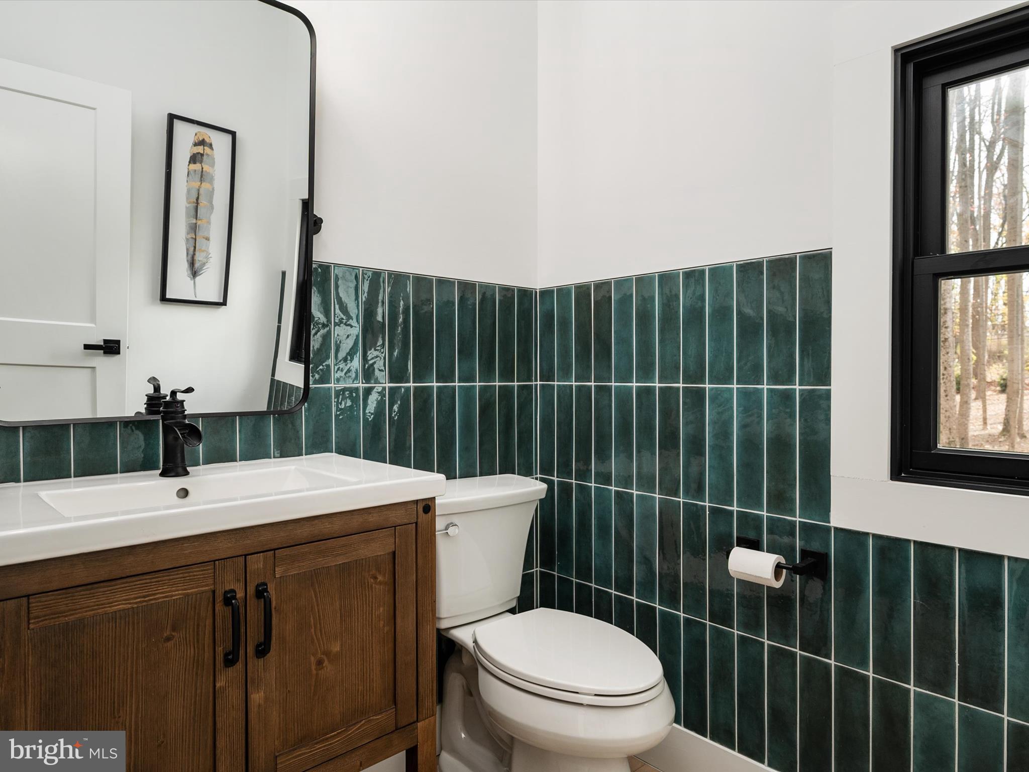 SOUTH RIVER COLONY - Residential