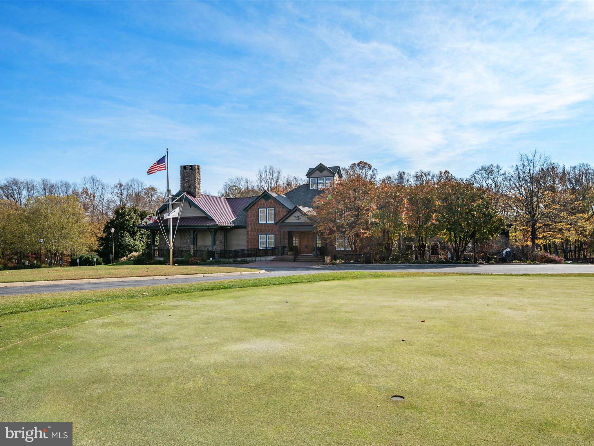 SOUTH RIVER COLONY - Residential