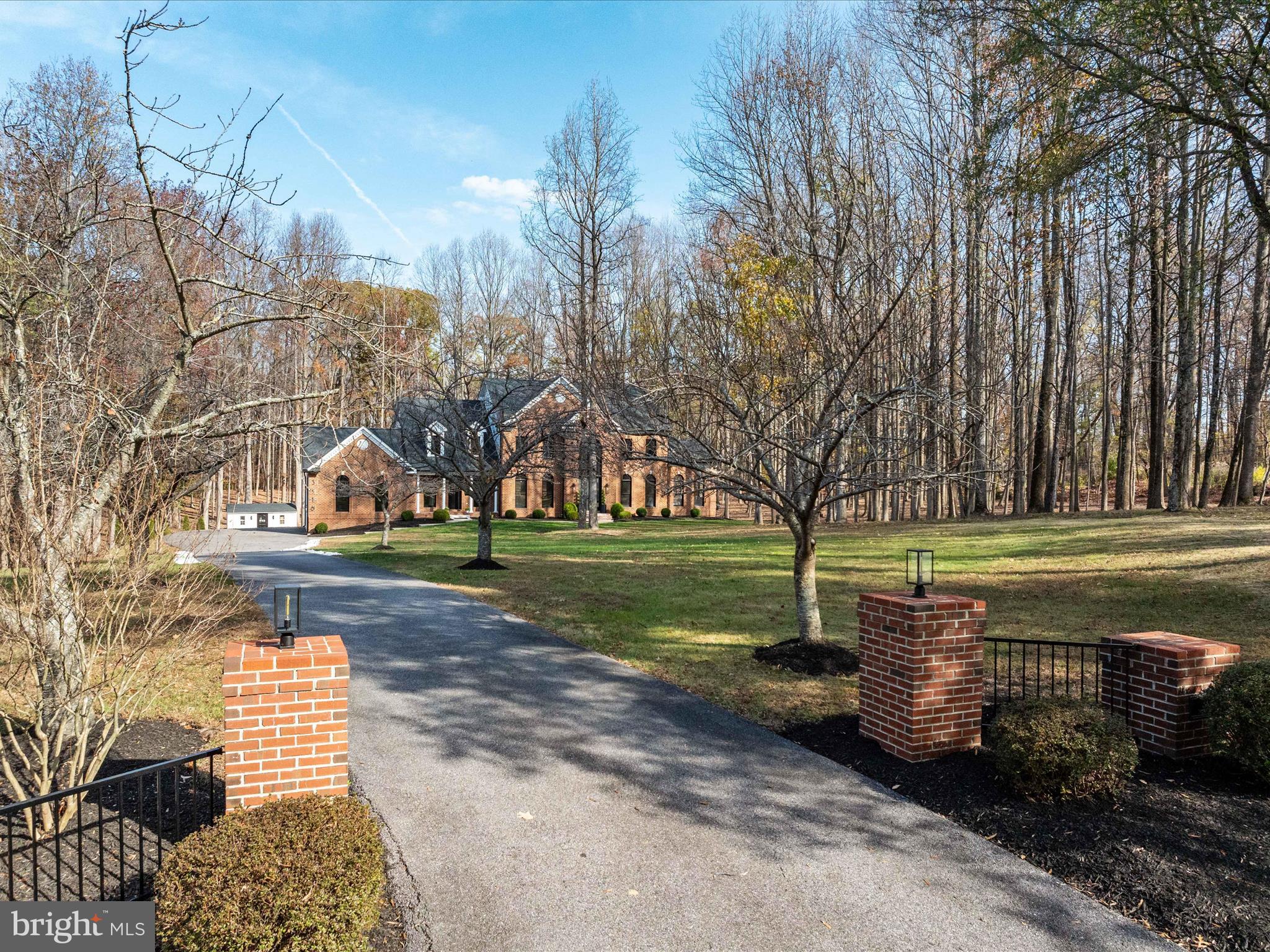 SOUTH RIVER COLONY - Residential