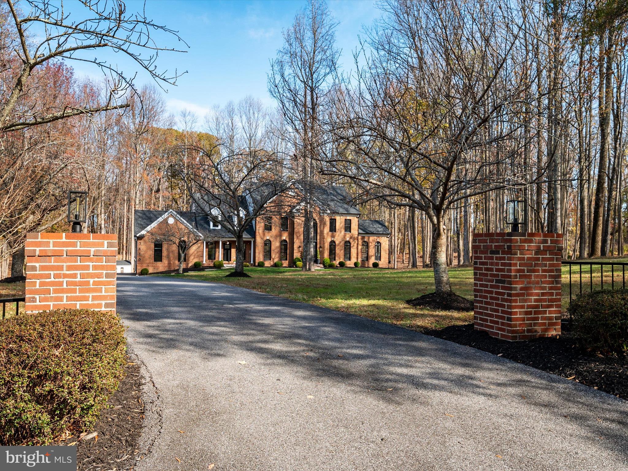 SOUTH RIVER COLONY - Residential