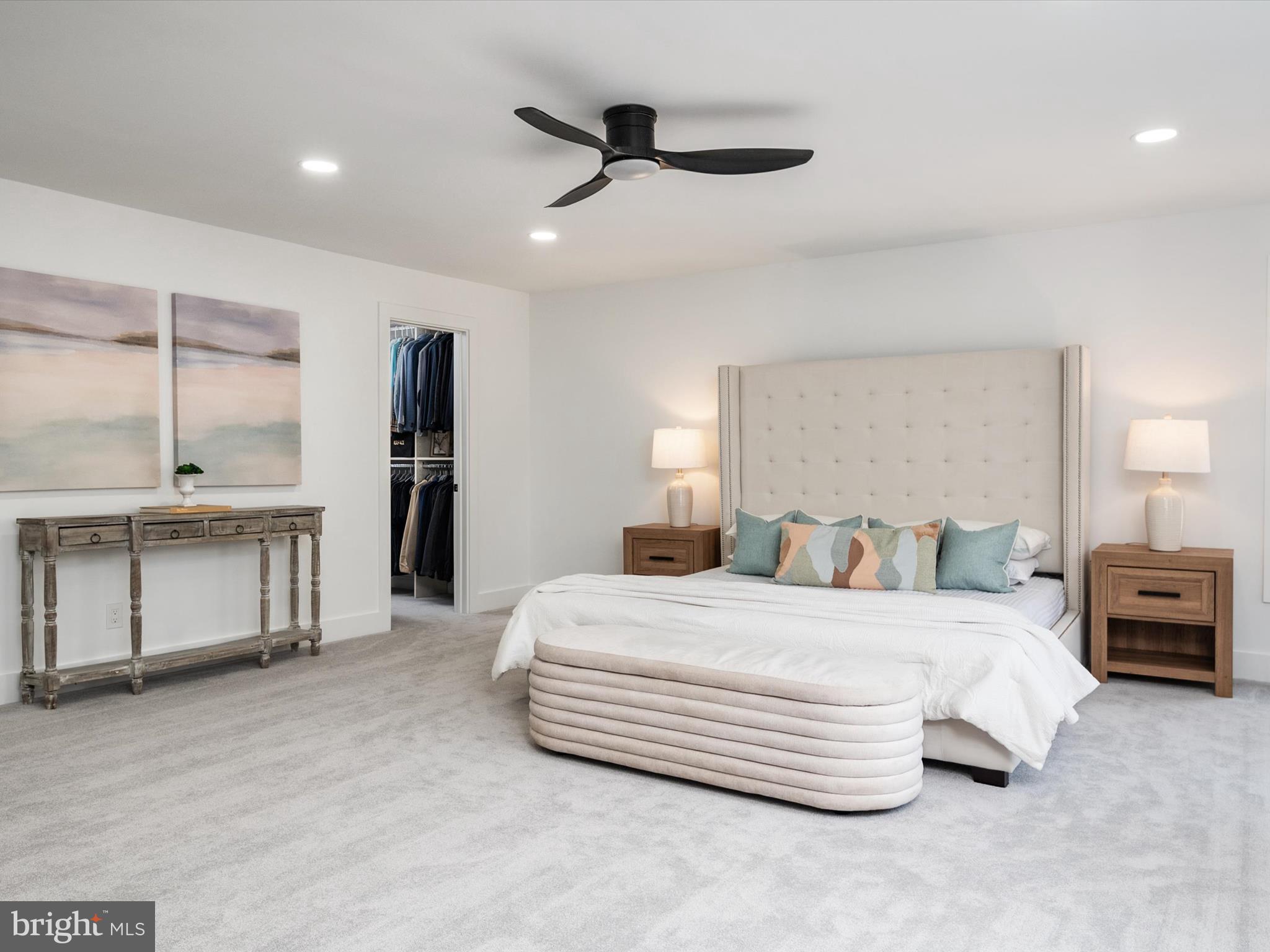 SOUTH RIVER COLONY - Residential