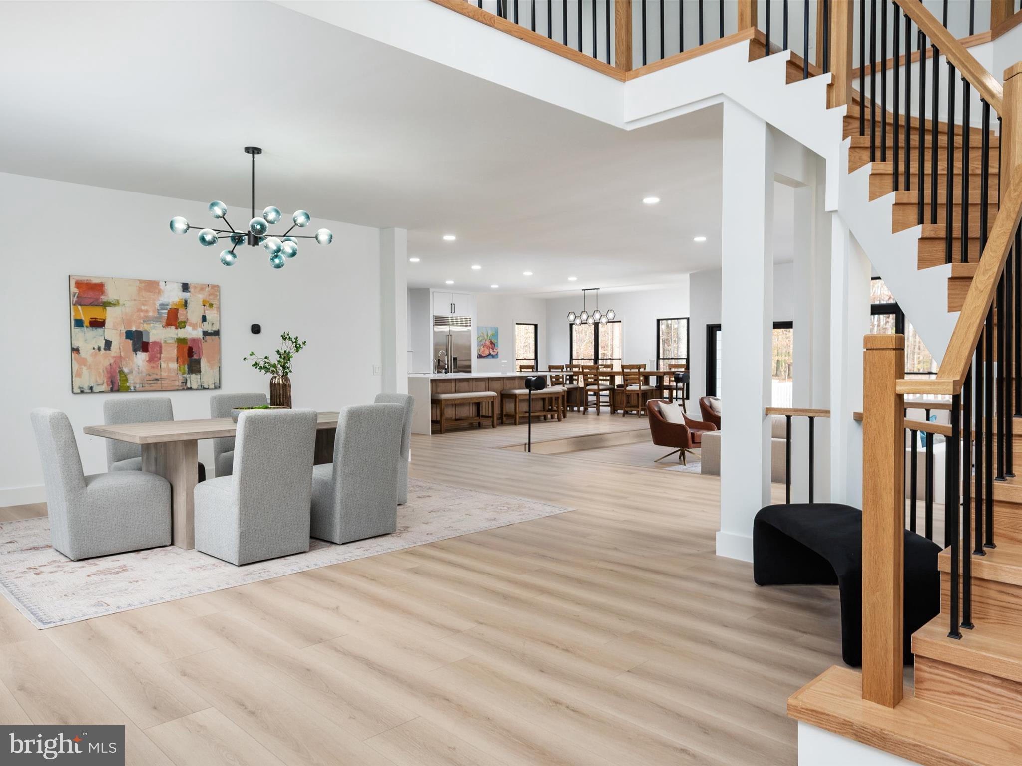 SOUTH RIVER COLONY - Residential