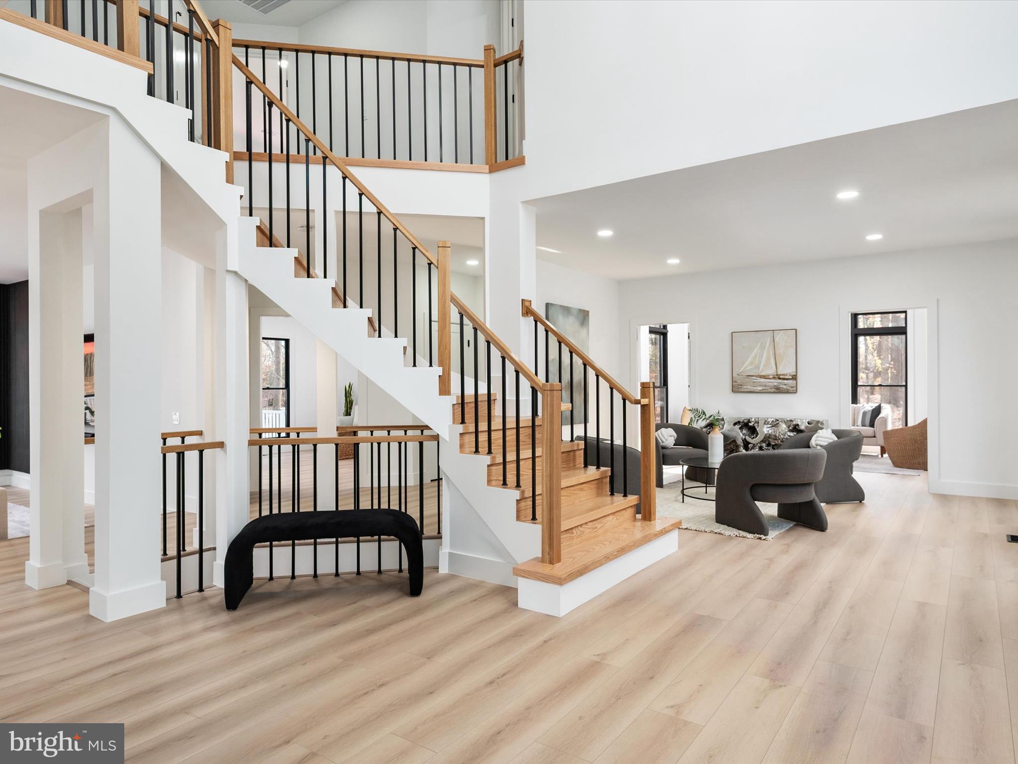 SOUTH RIVER COLONY - Residential