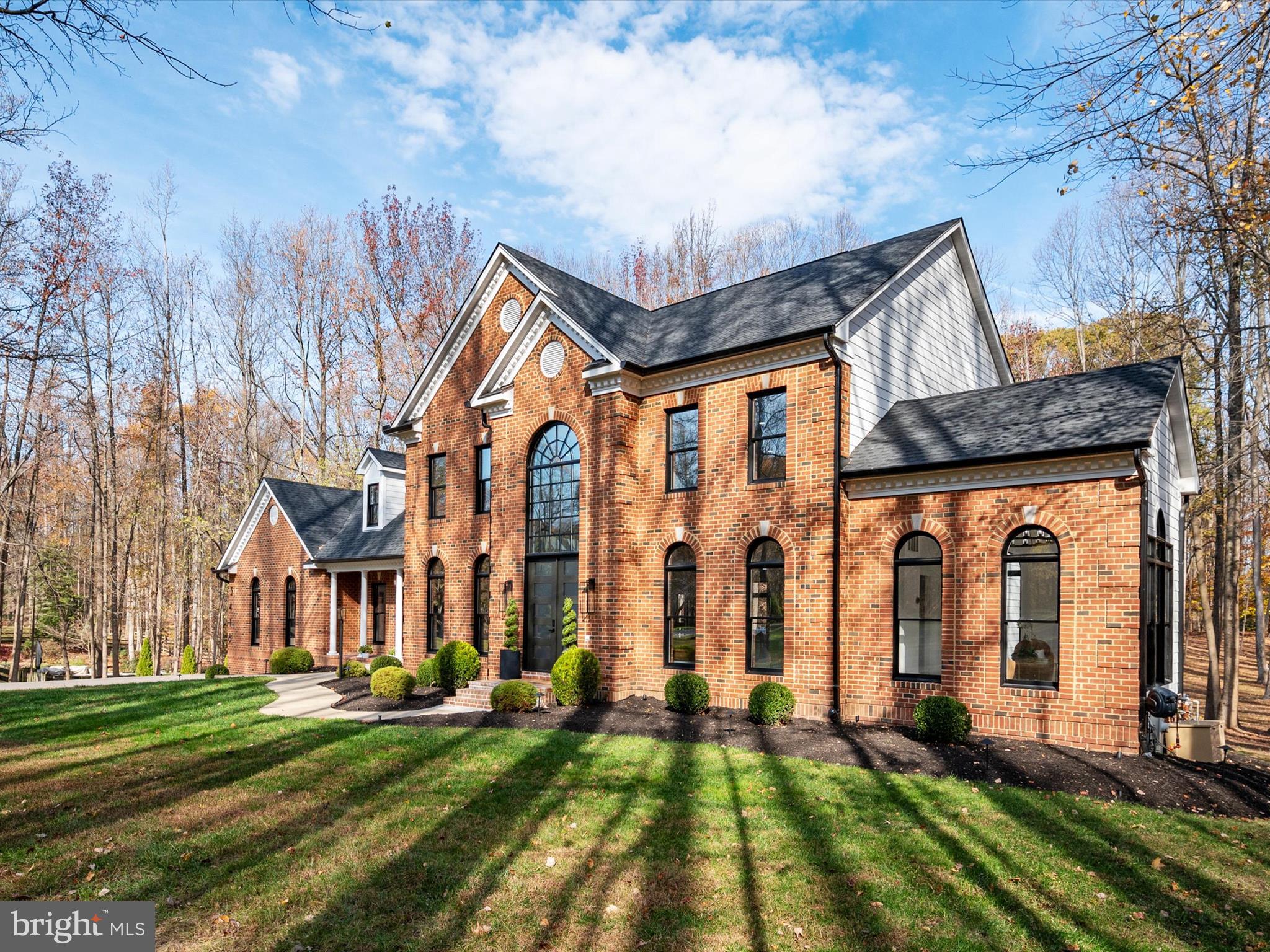 SOUTH RIVER COLONY - Residential