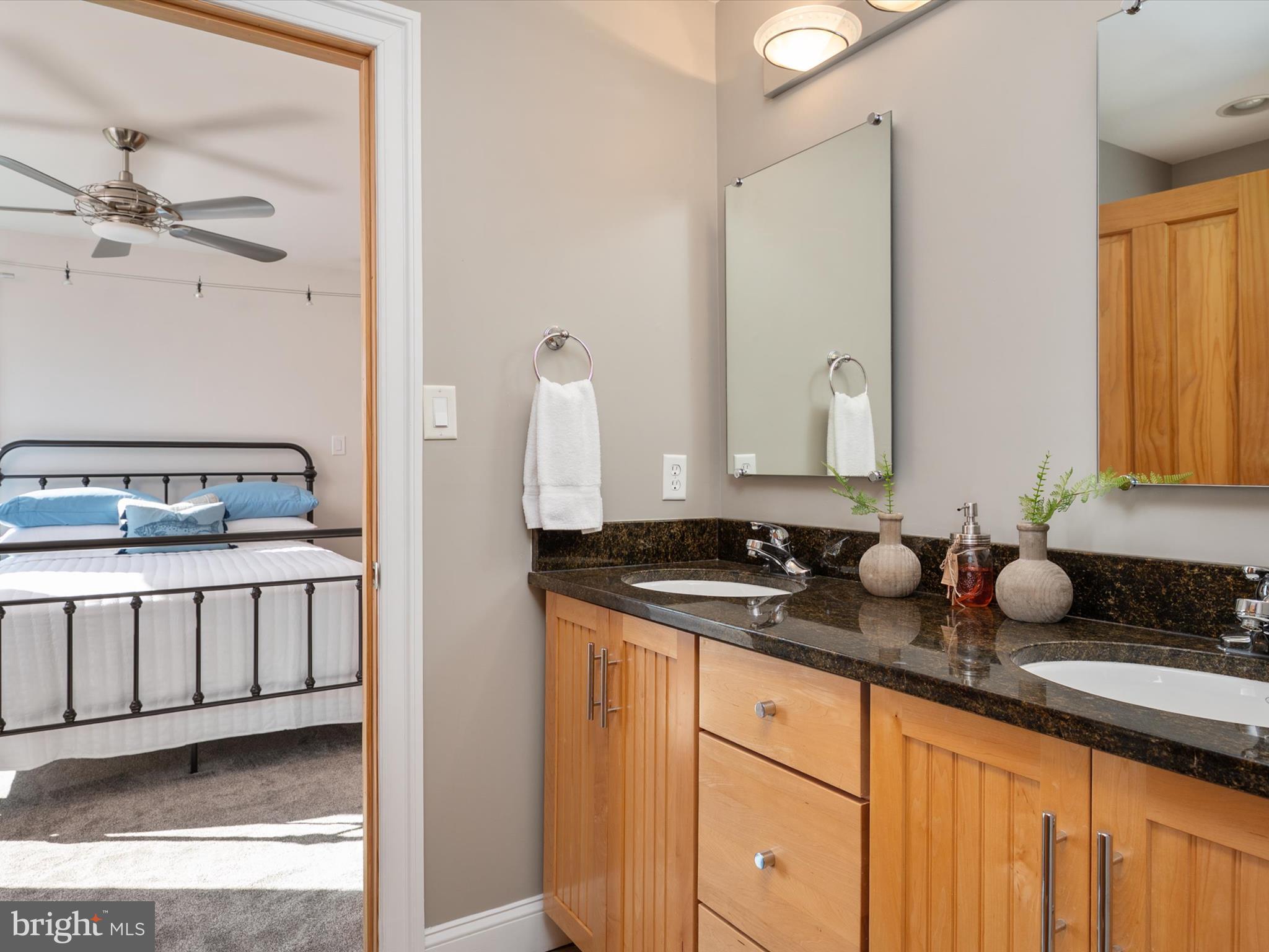 WEST SHORE - Residential