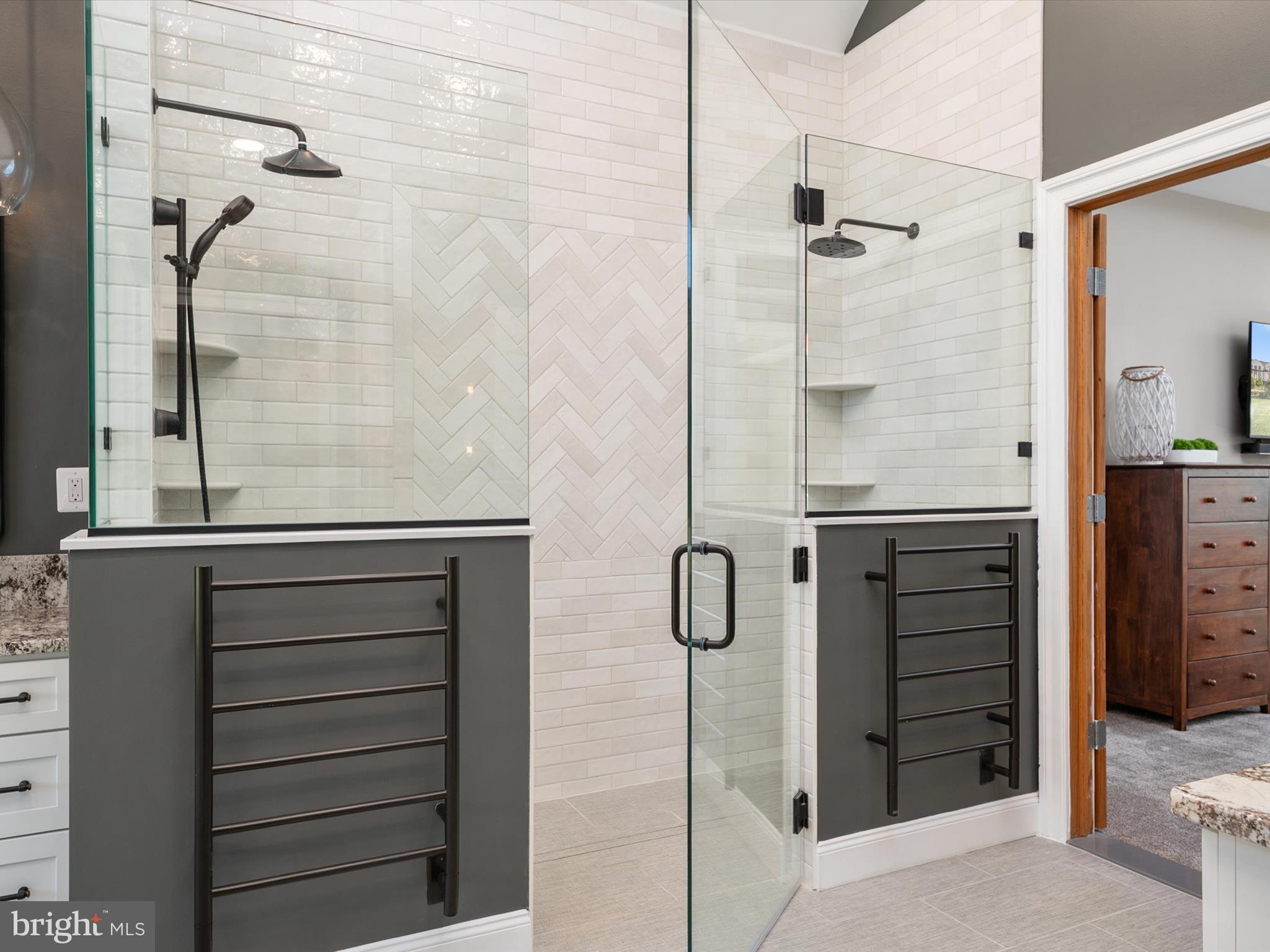 WEST SHORE - Residential