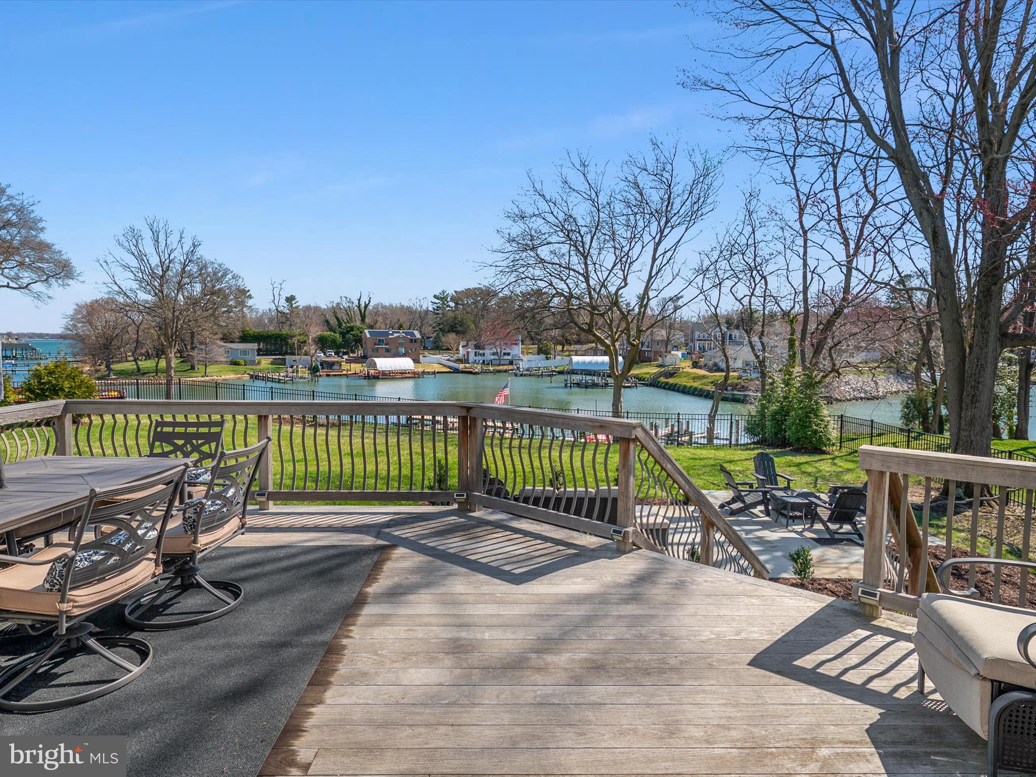 WEST SHORE - Residential