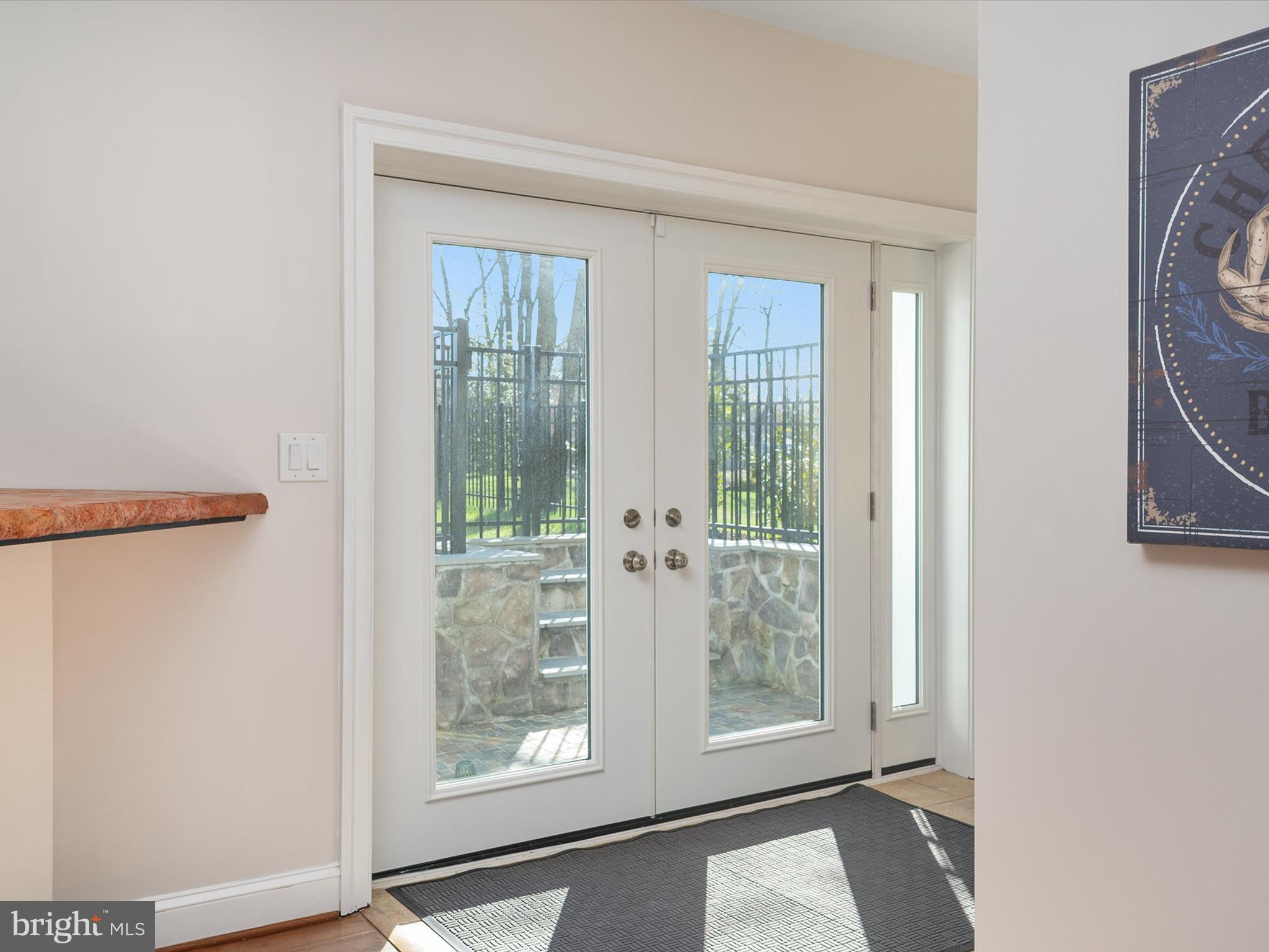 WEST SHORE - Residential